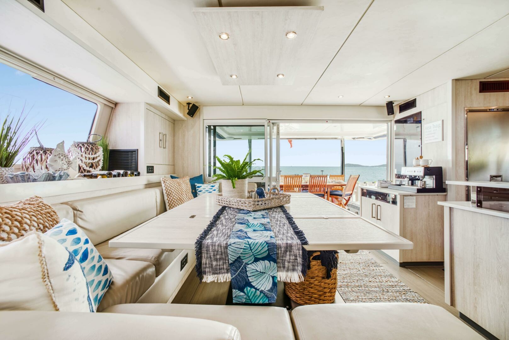 2016 Leopard 58 Catamaran