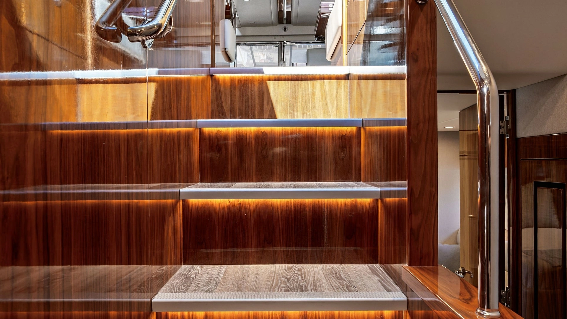 Riviera 57 Enclosed Bridge Yacht For Sale