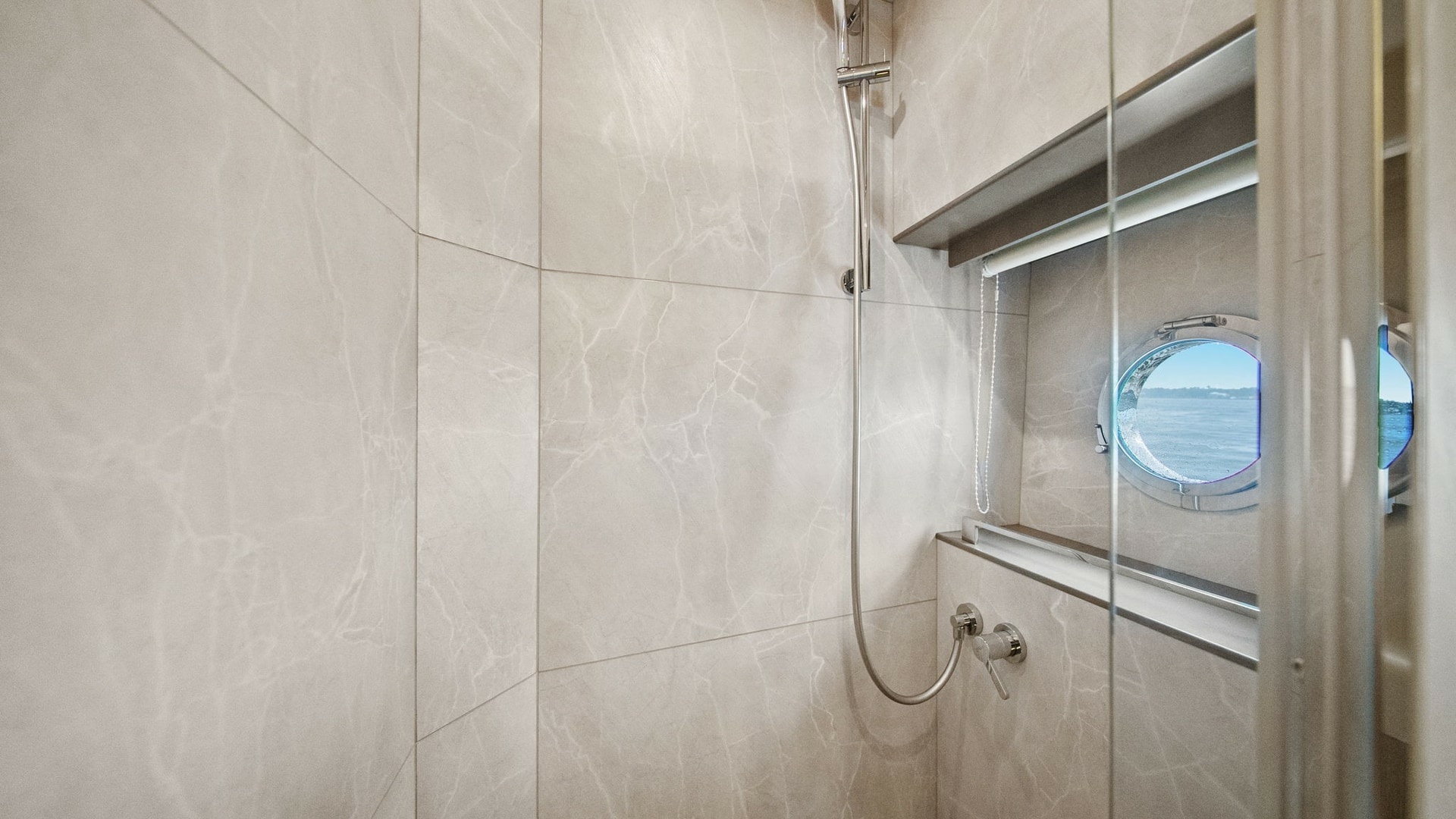 Luxurious Ensuite Shower Area