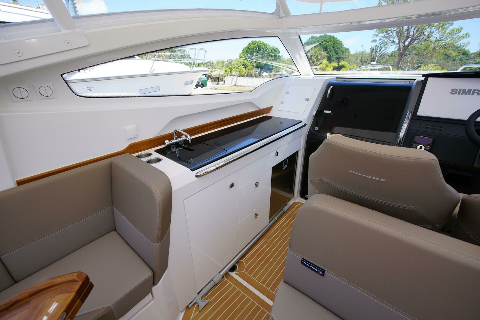 In Stock 2024 Nimbus W9 288 30ft Nimbus Yacht For Sale