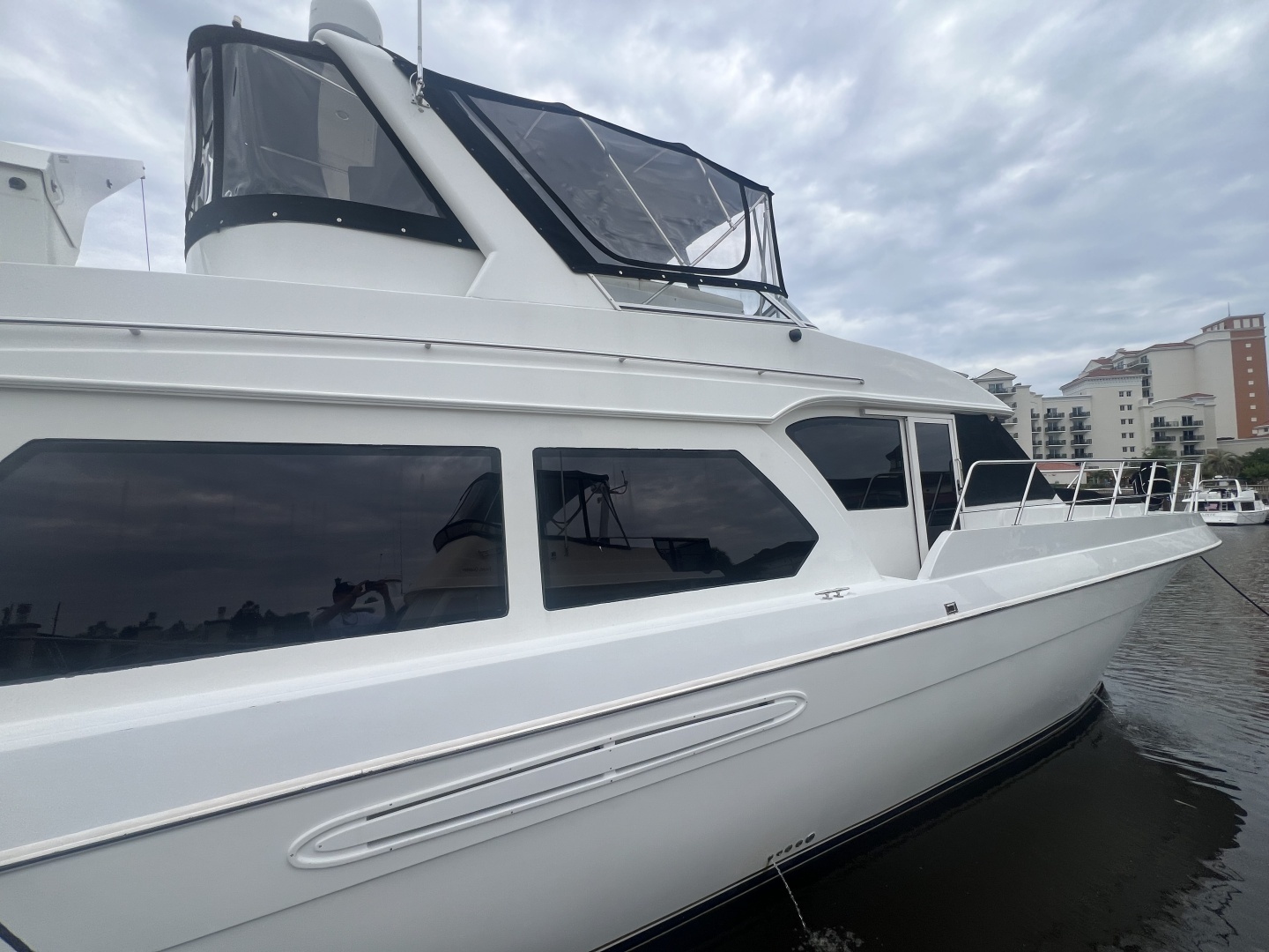 NO VACANCY 54ft Navigator Yacht For Sale