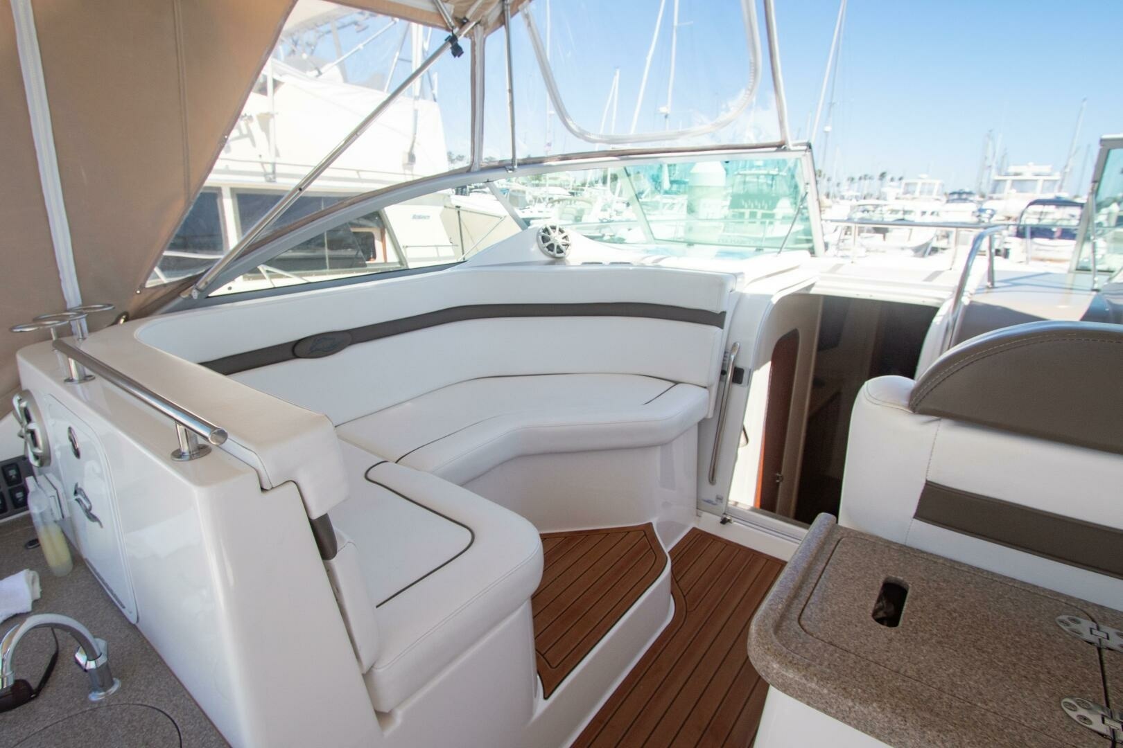 No Name 40ft Rinker Yacht For Sale No Name 40ft Rinker Yacht For Sale