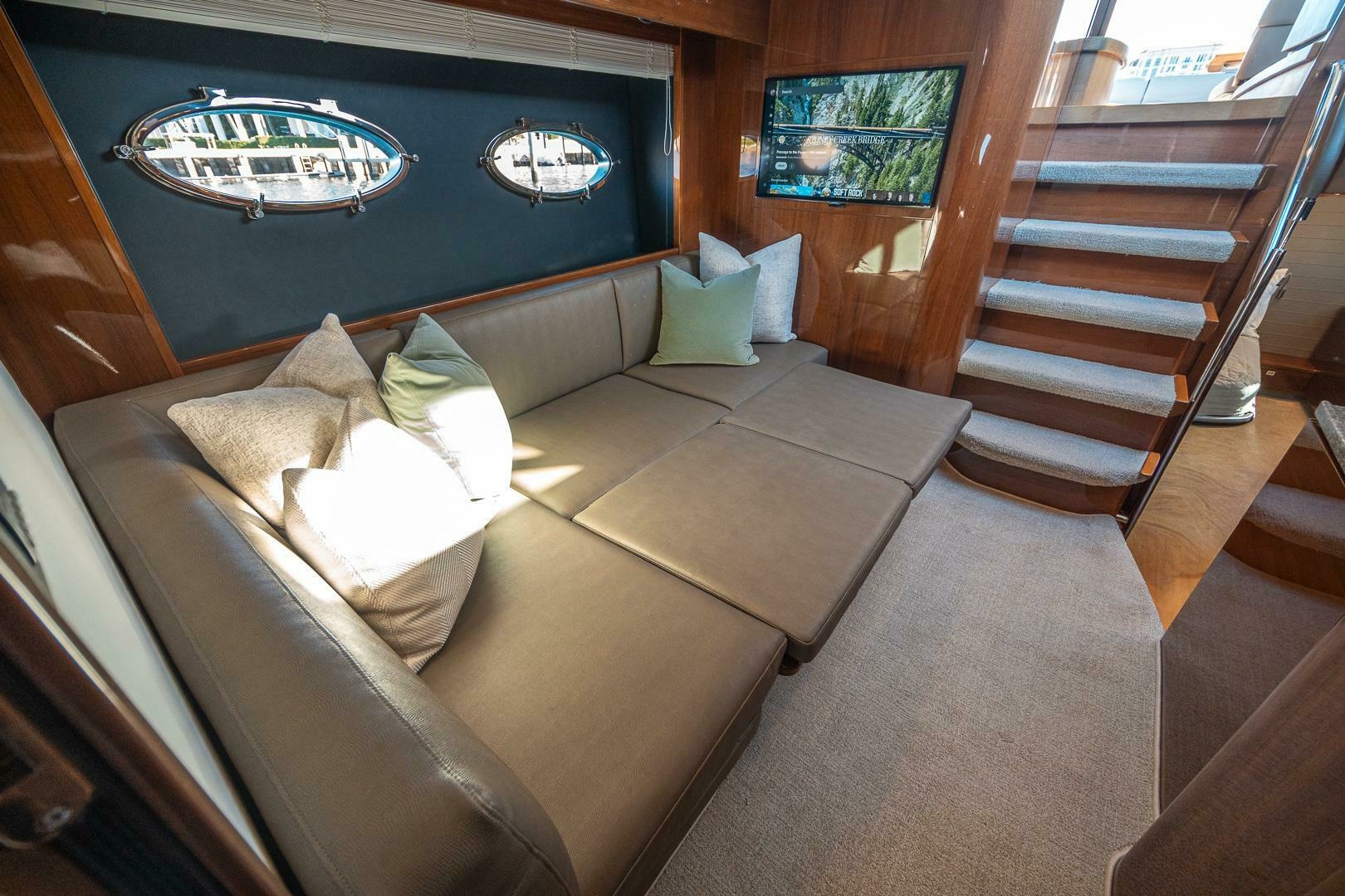 SEA LICIOUS 48ft Princess Yacht For Sale