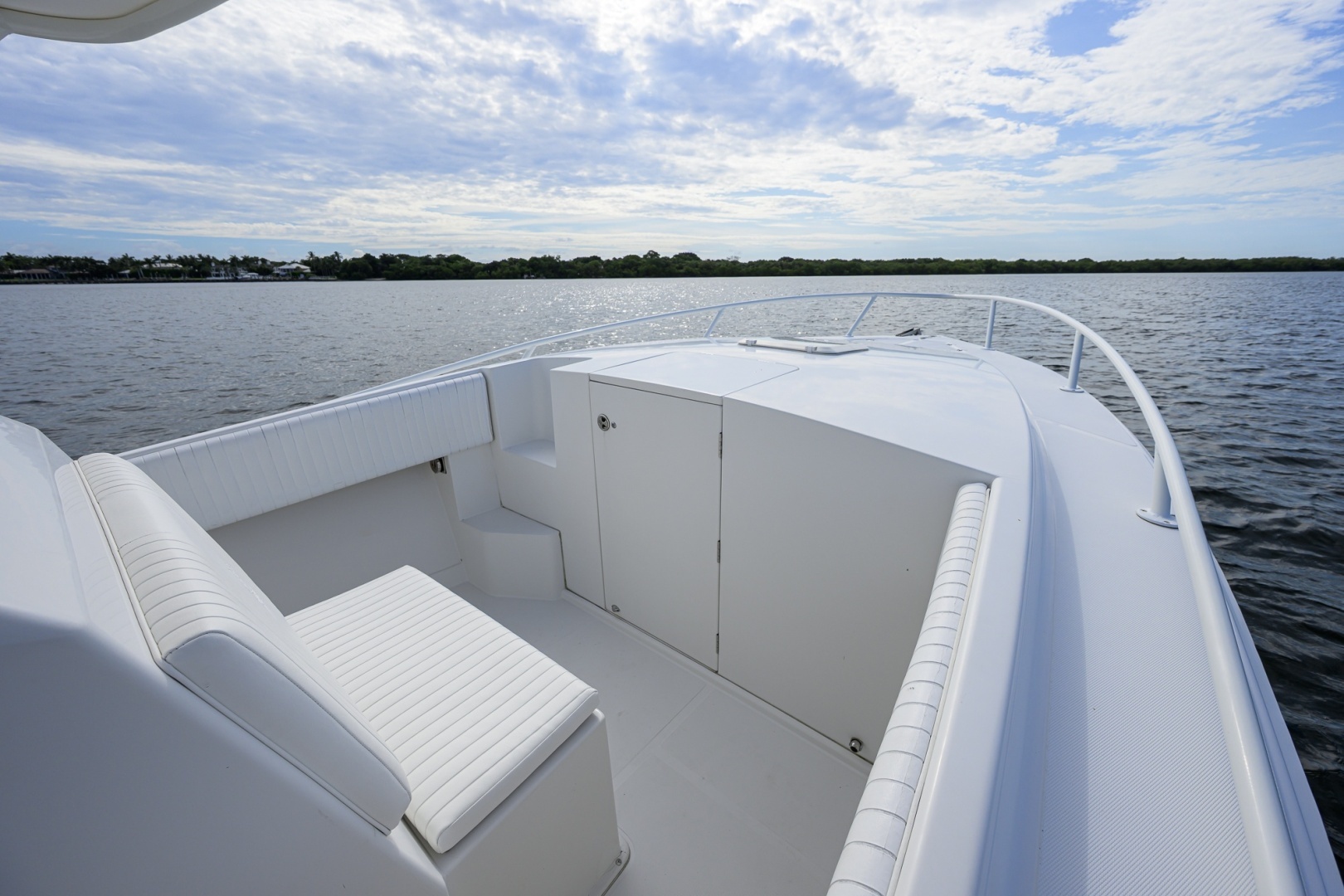 31ft Jupiter Yacht For Sale