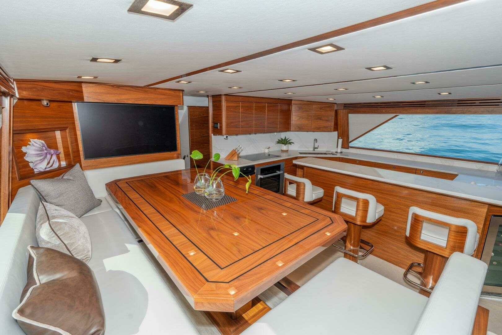 Zatara 90ft Viking Yacht For Sale
