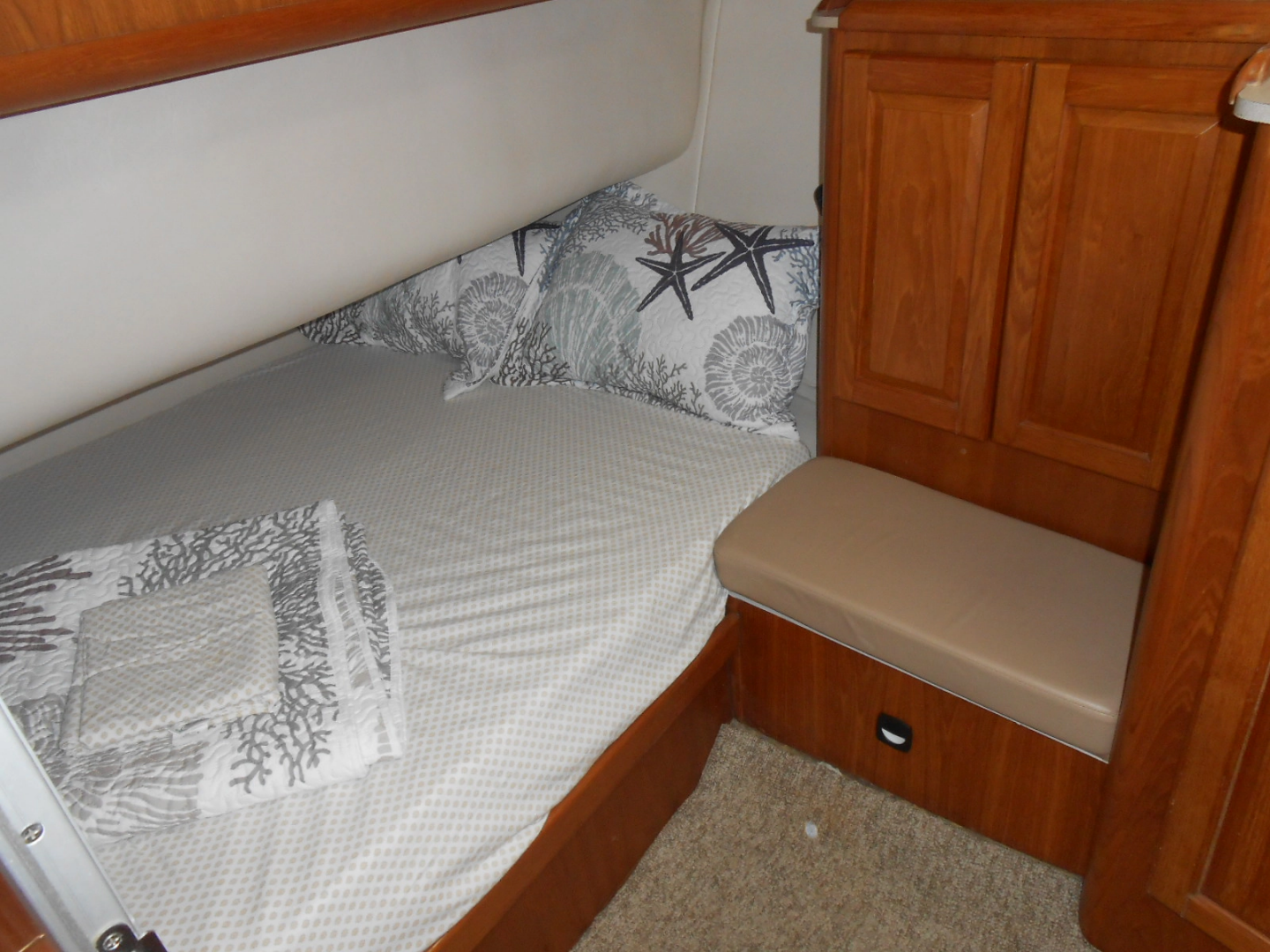 1997 Mainship 350