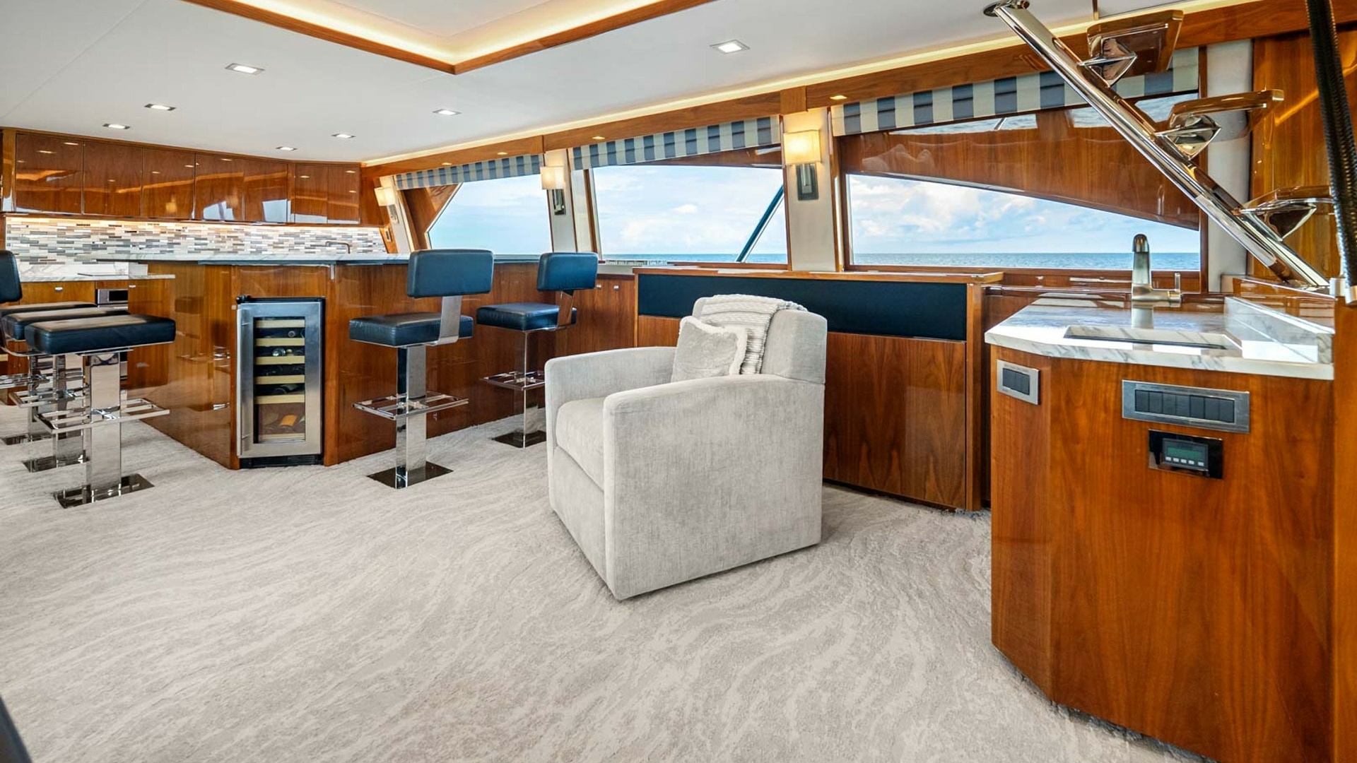 Double Barrel 92ft Viking Yacht For Sale Double Barrel 92ft Viking Yacht For Sale