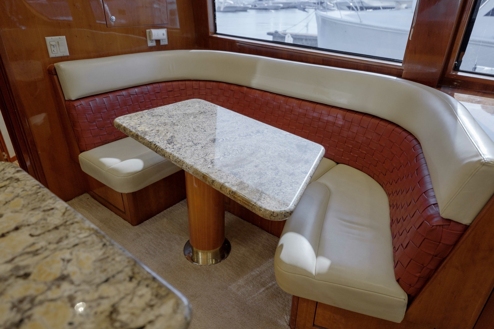 Reel Hook Up 60ft Hatteras Yacht For Sale