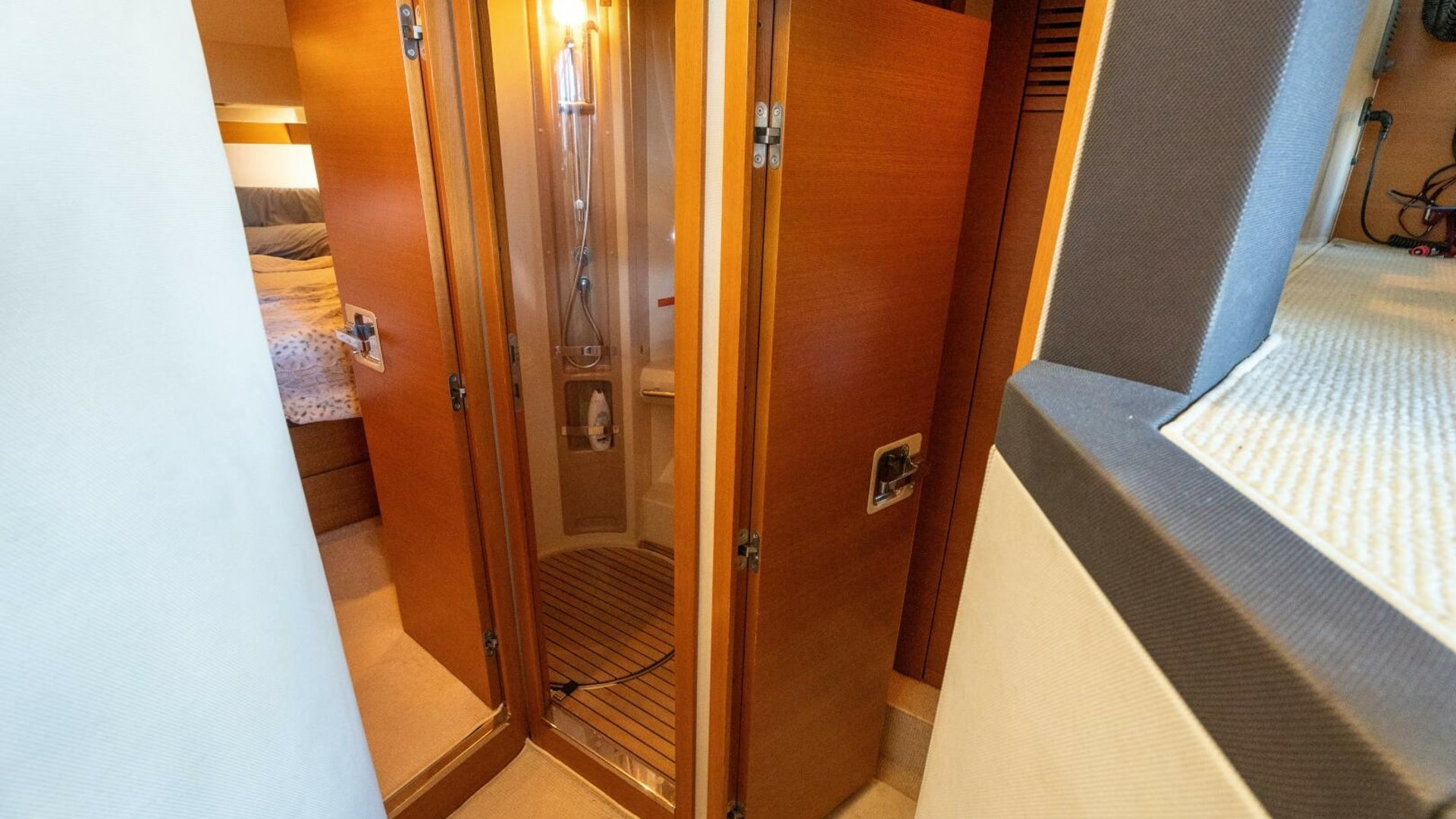 40ft Azimut Yacht For Sale