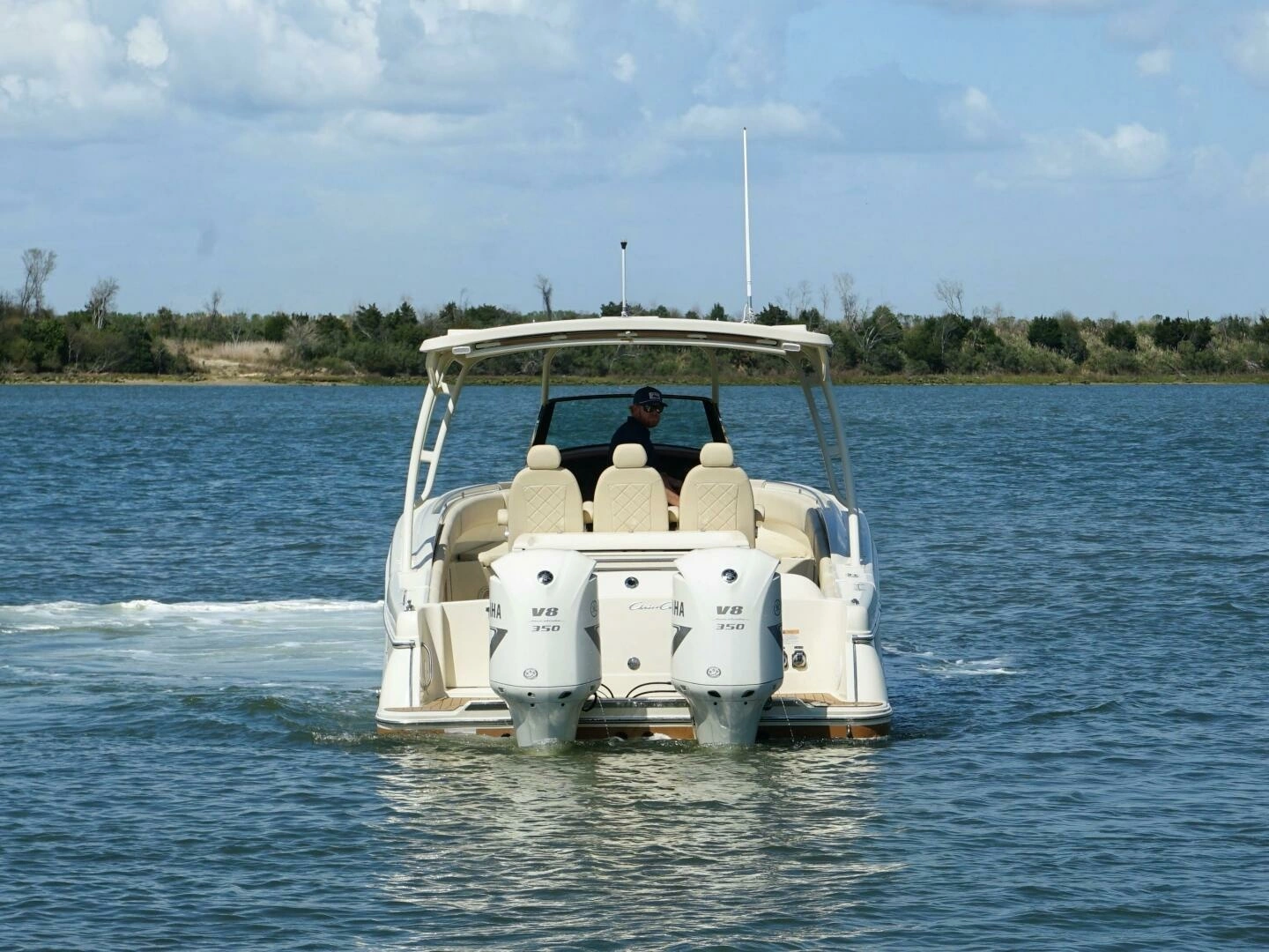Chris-Craft Catalina 34 Yacht For Sale