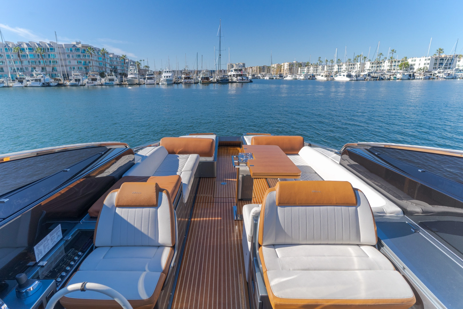 Riva Dolceriva Yacht For Sale