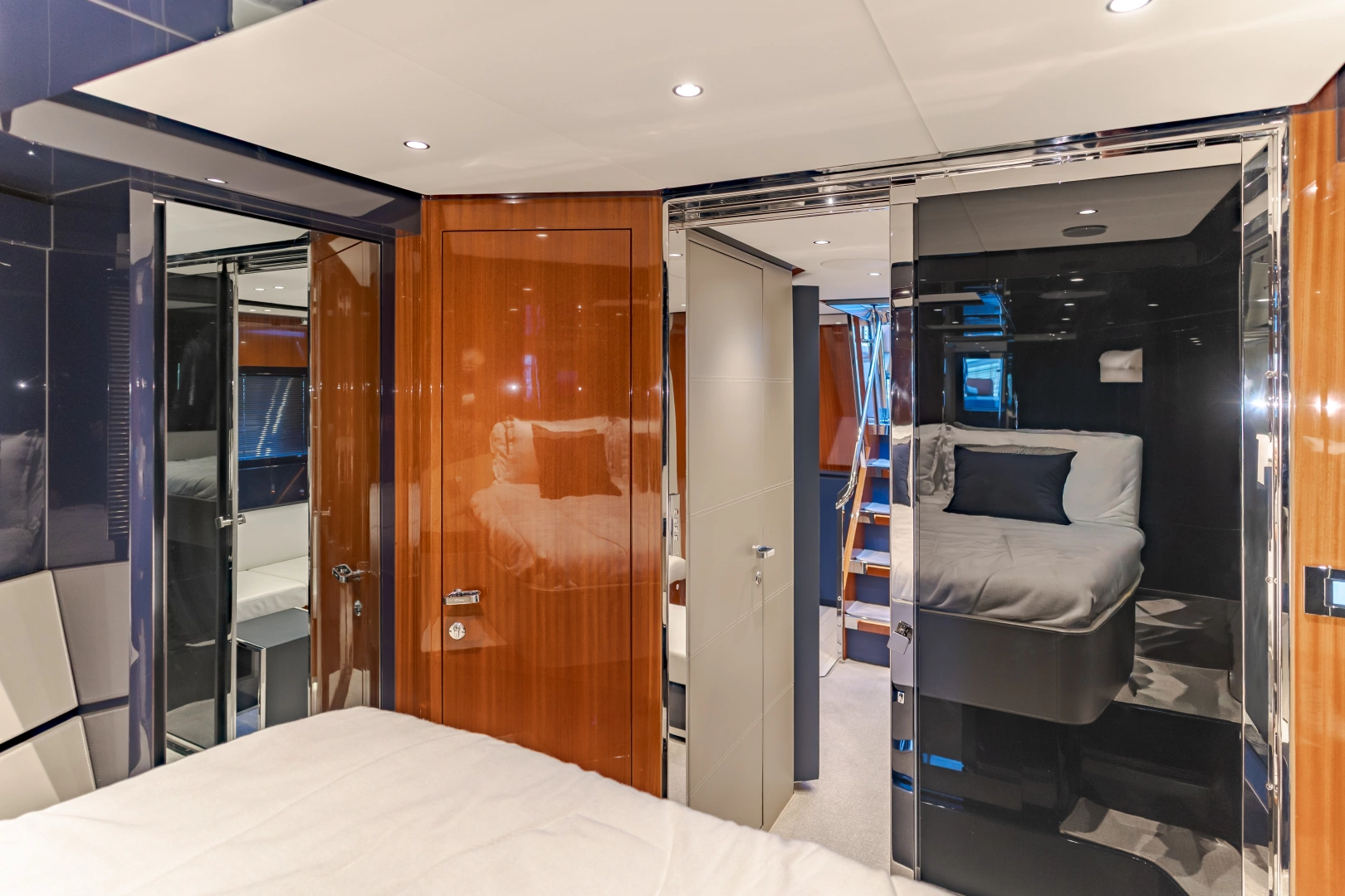 Riva Dolceriva Yacht For Sale