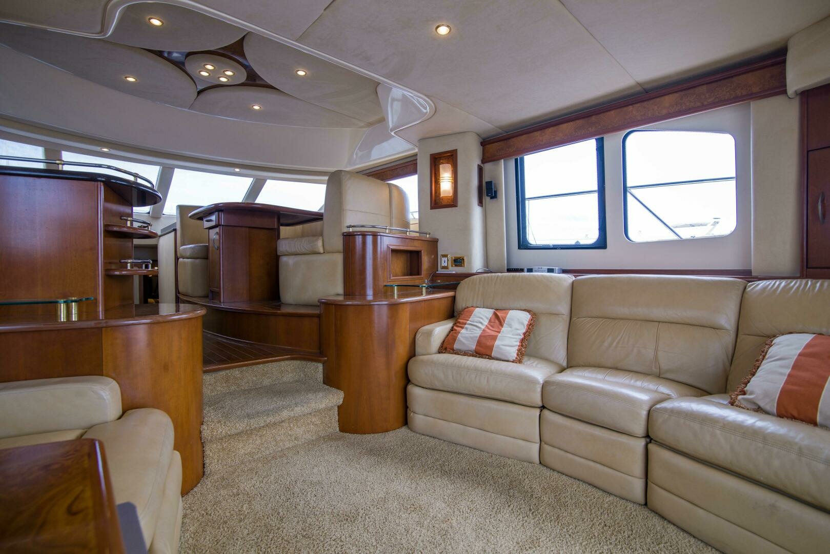 IMMERSED 52ft Silverton Yacht For Sale