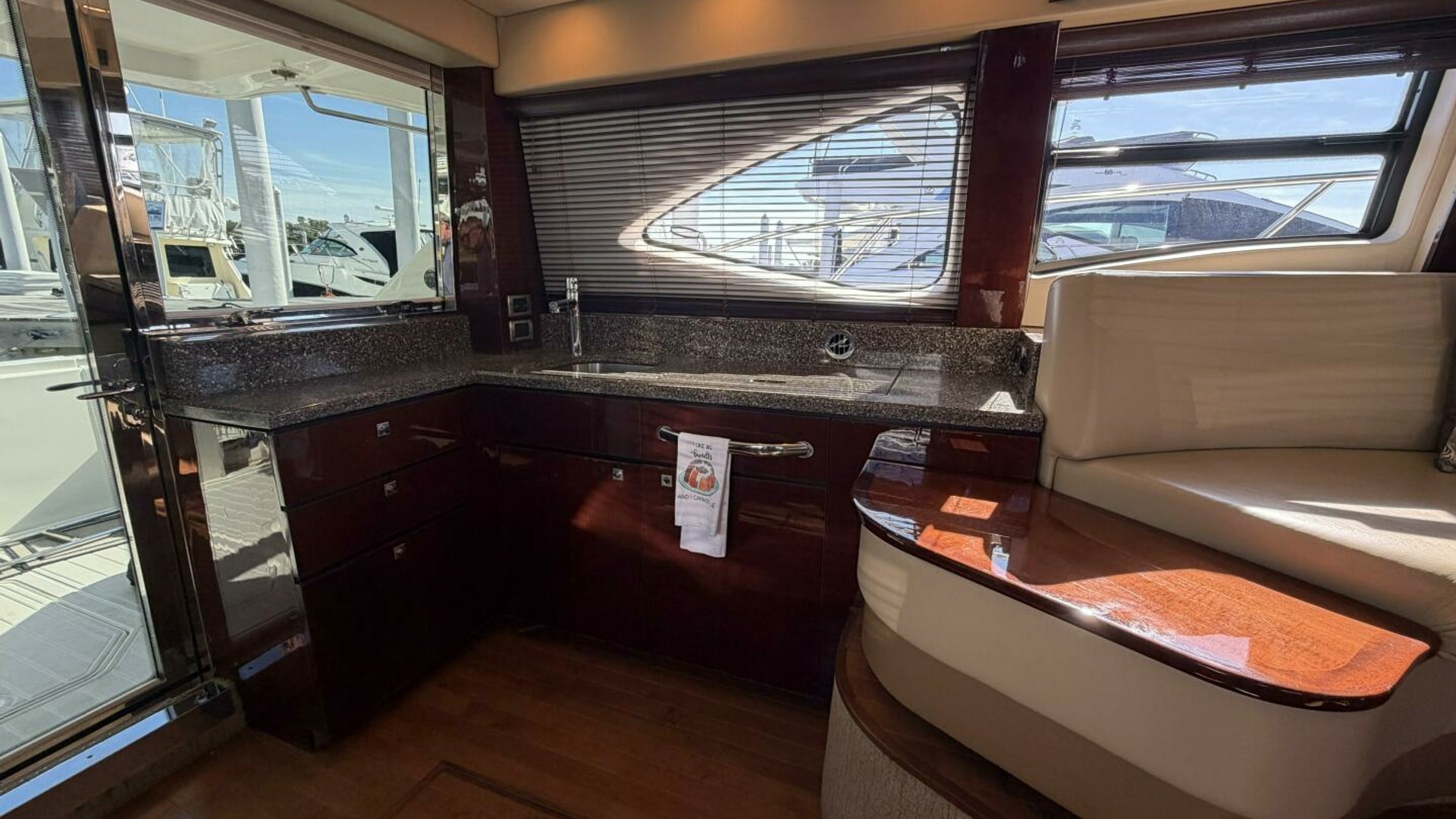 Anchor Management  47ft Sea Ray Yacht For Sale