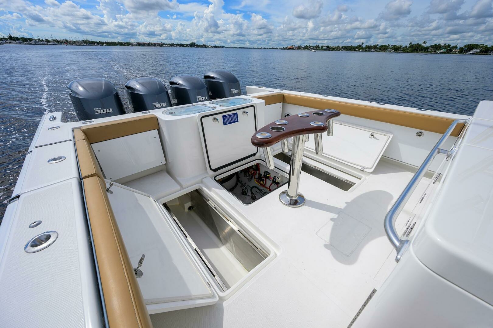 Tales N Ales 42ft Buddy Davis Yacht For Sale