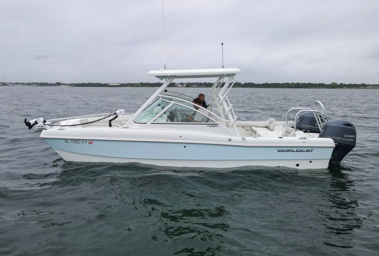 23ft World Cat Yacht For Sale 23ft World Cat Yacht For Sale
