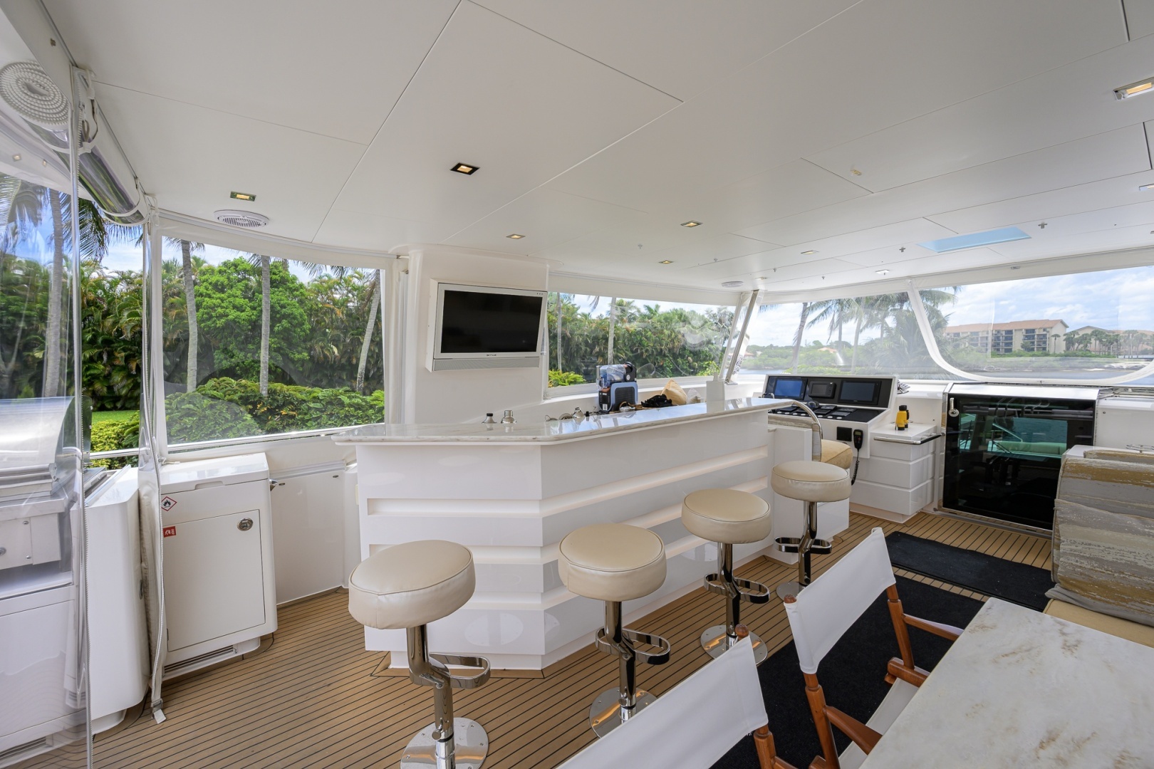 Midnight Moon 85ft Horizon Yacht For Sale
