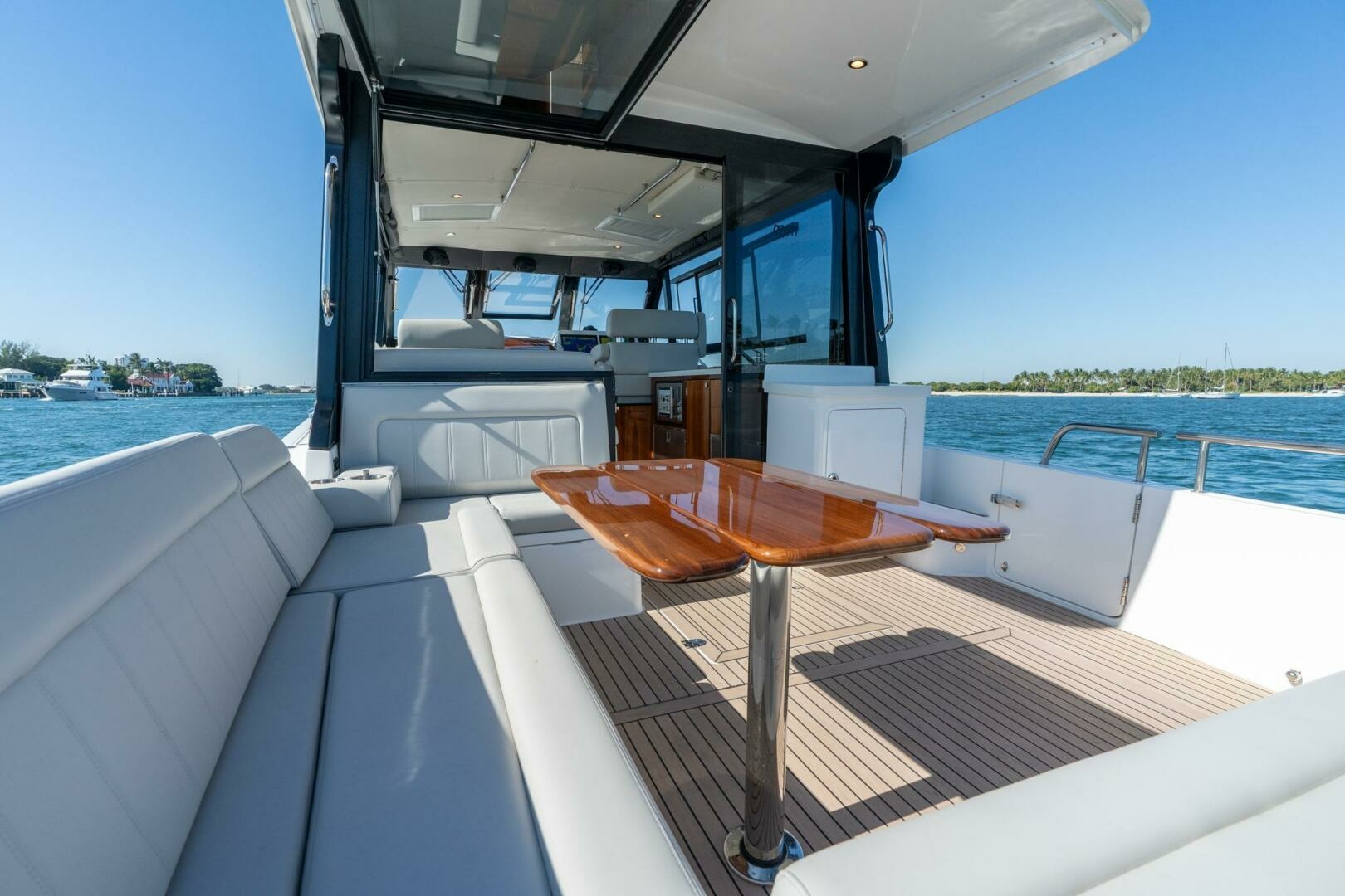 In Stock MJM 42 005 47ft MJM Yacht For Sale
