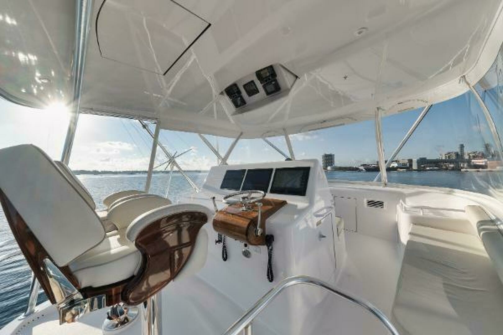 5 J rsquo s 54ft Hatteras Yacht For Sale
