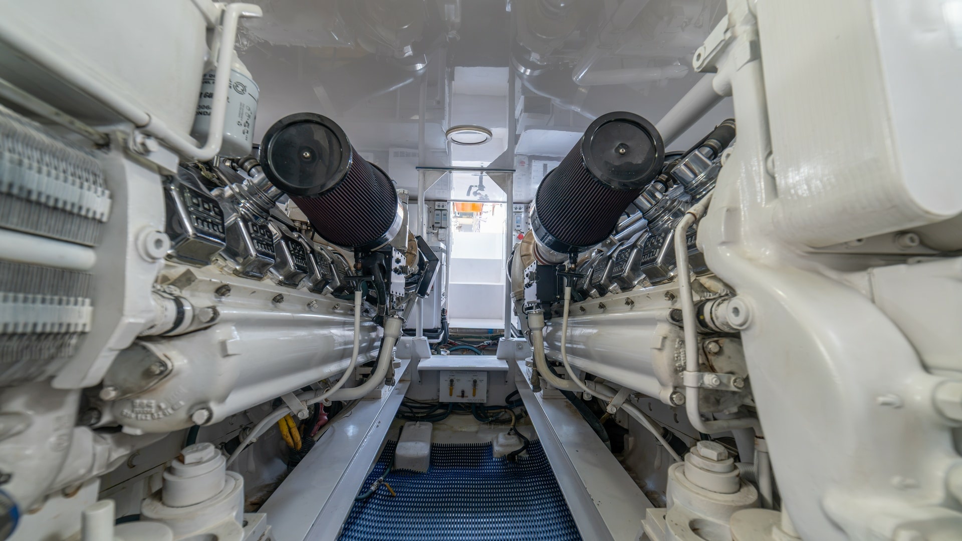 Viking 61 Convertible — Bolita Too - Photo 50