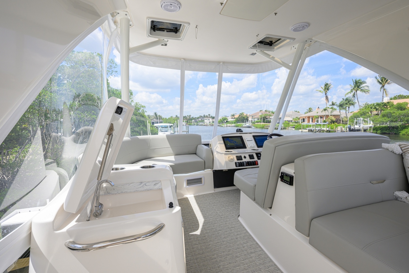 Daybreak 44ft Tiara Yachts Yacht For Sale