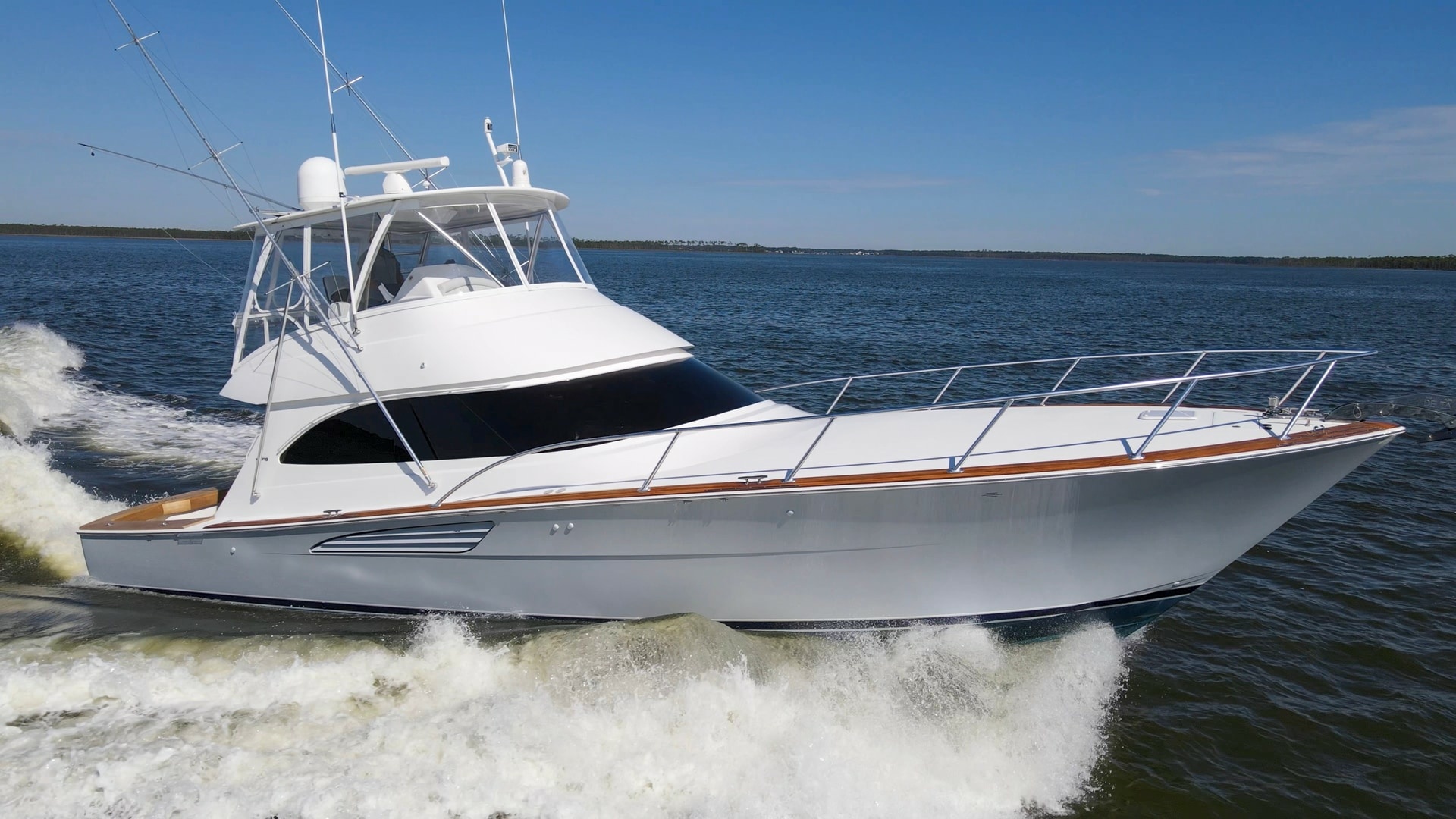 Starboard Profile in Motion