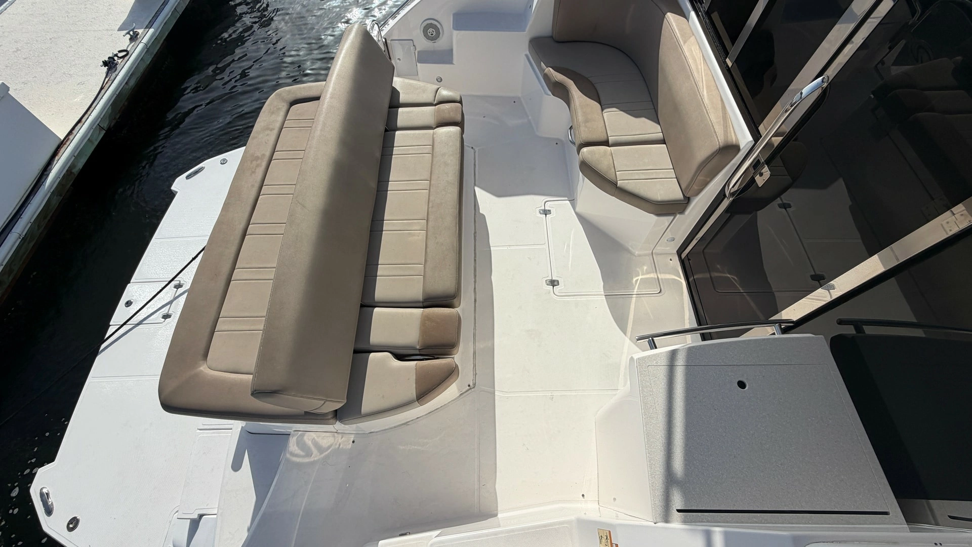 Regal 46 Sport Coupe Yacht For Sale