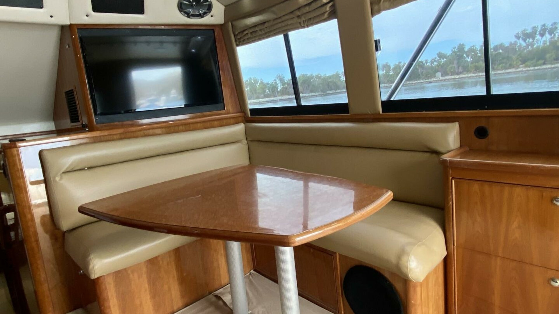 Warrior 43ft Riviera Yacht For Sale Warrior 43ft Riviera Yacht For Sale