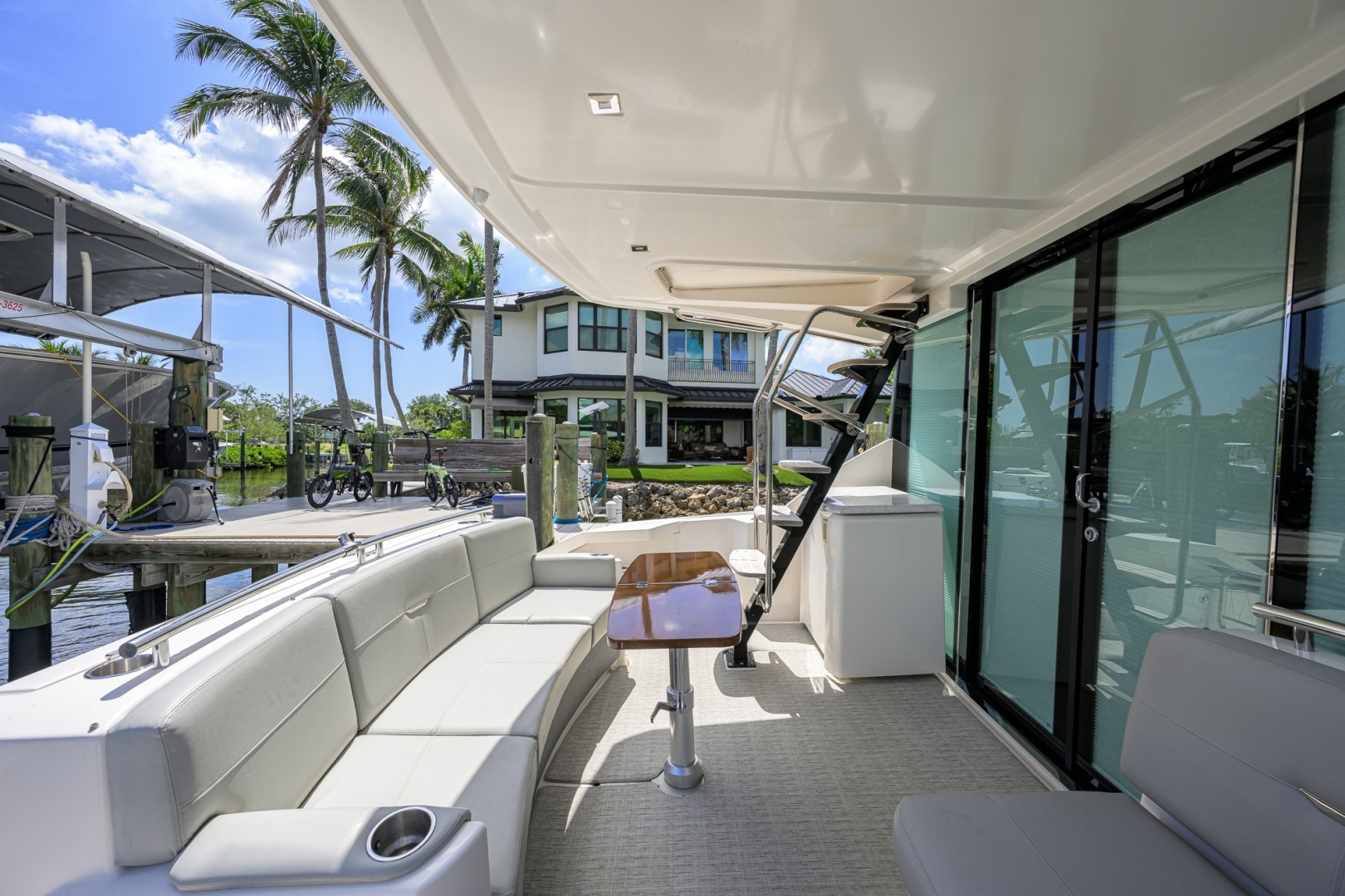 Daybreak 44ft Tiara Yachts Yacht For Sale