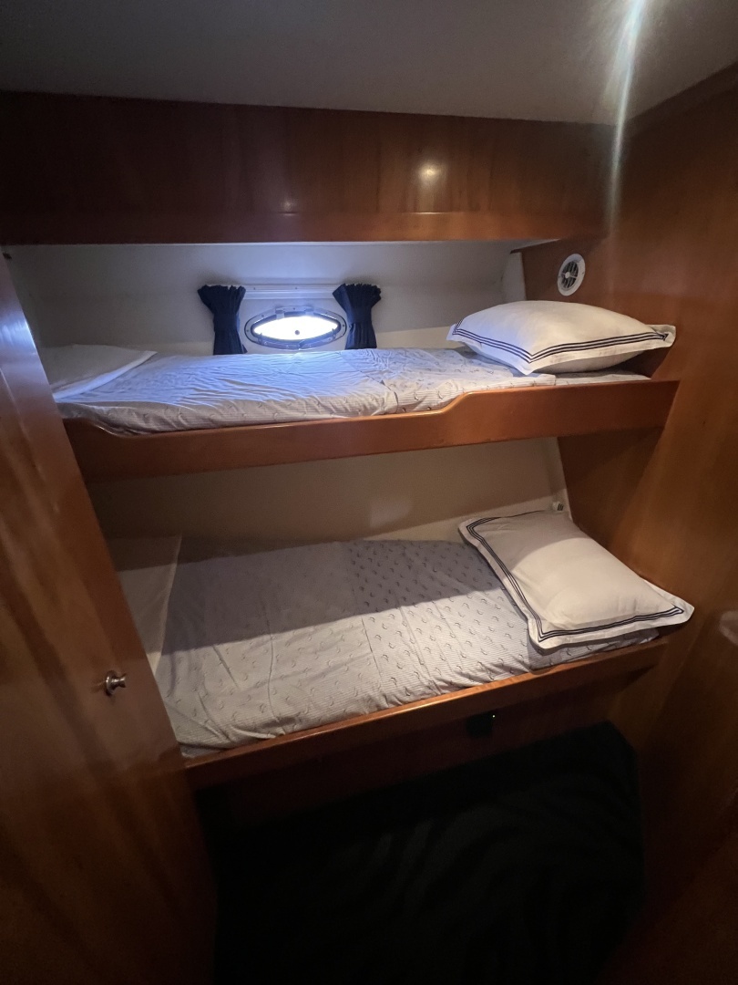 NO VACANCY 54ft Navigator Yacht For Sale