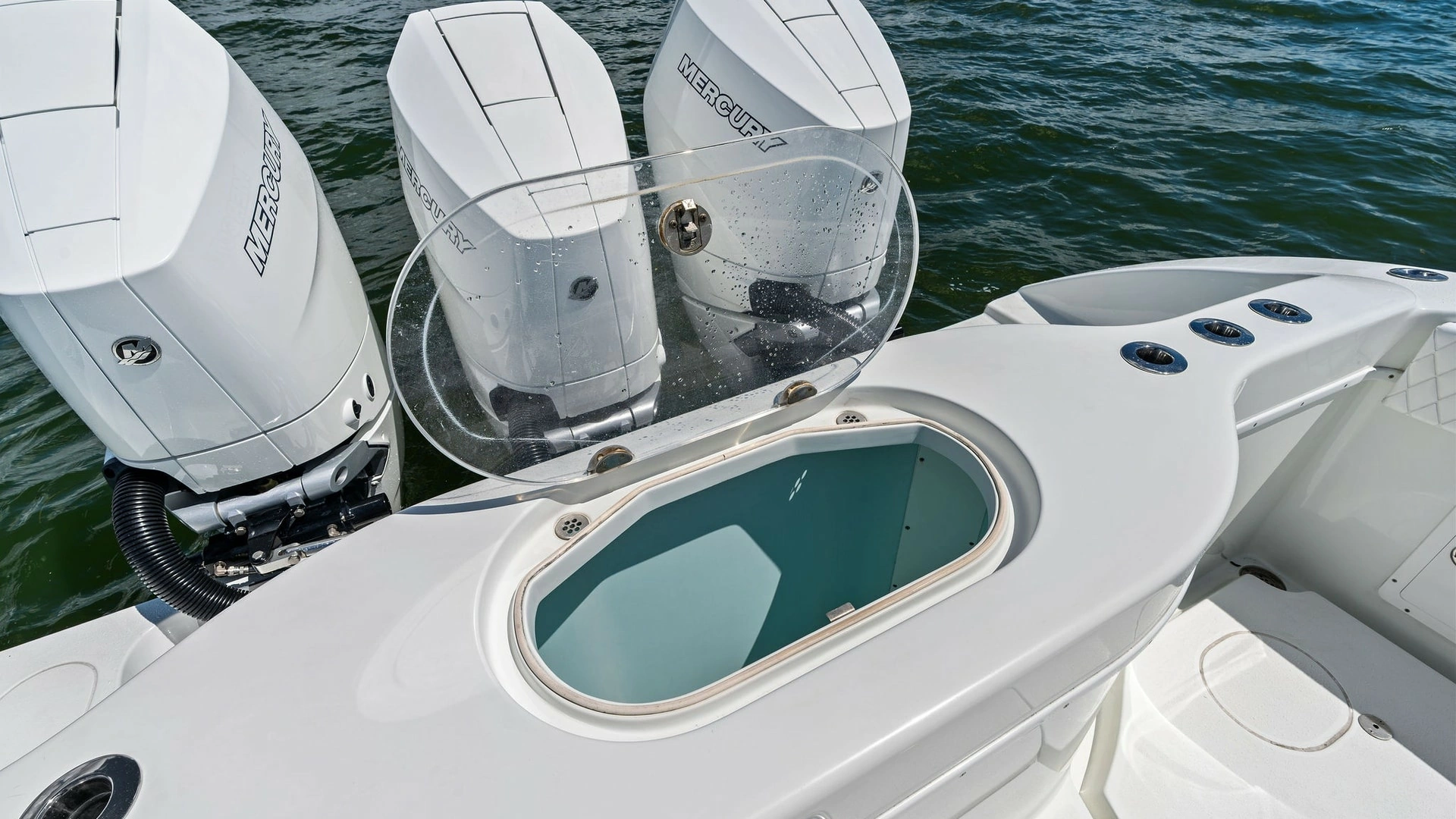 Yellowfin 39 Center Console  Yacht For Sale