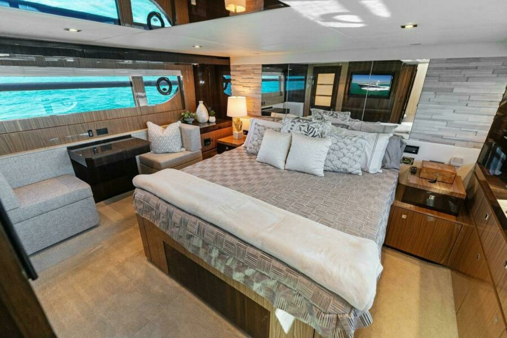 Miss Tracy Lane 60ft Cruisers Yachts Yacht For Sale Miss Tracy Lane 60ft Cruisers Yachts Yacht For Sale