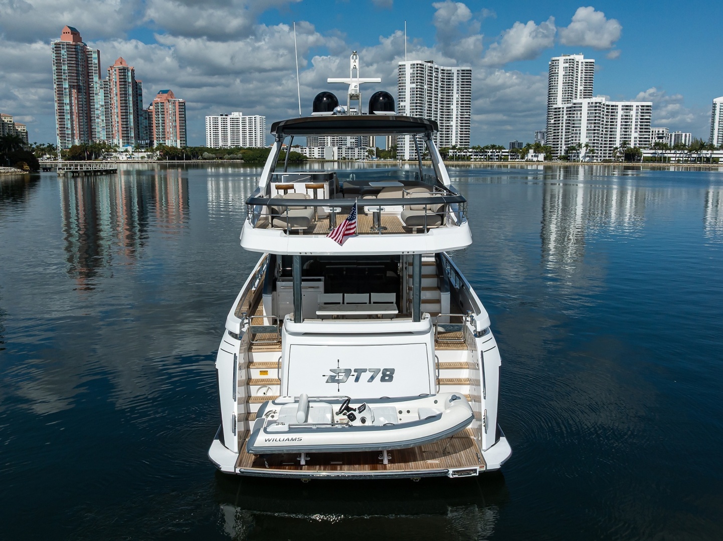 DT78 78ft Azimut Yacht For Sale
