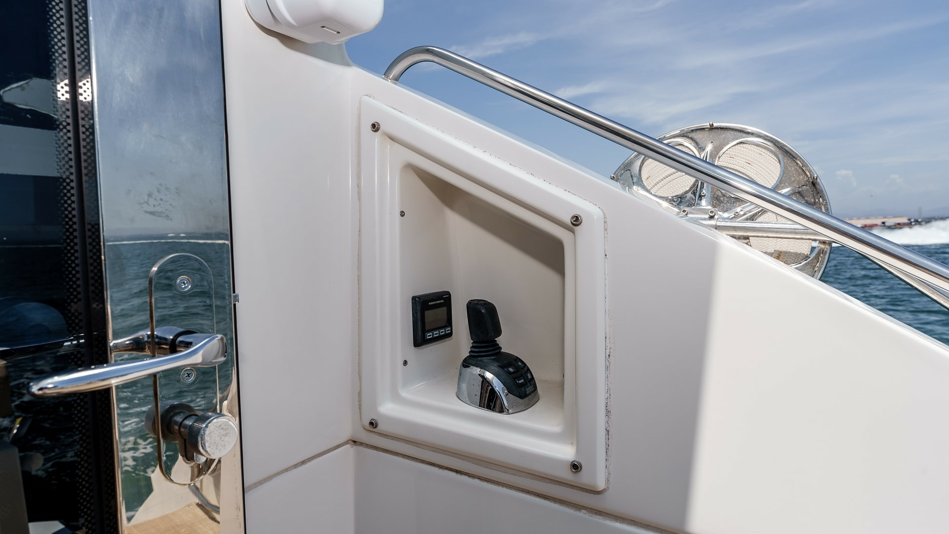 Rising Star 60ft Cruisers Yacht For Sale