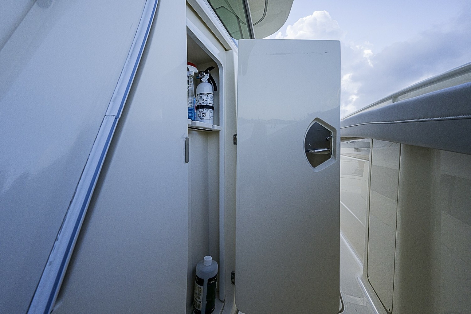 Maizey Blue 42ft Scout Yacht For Sale