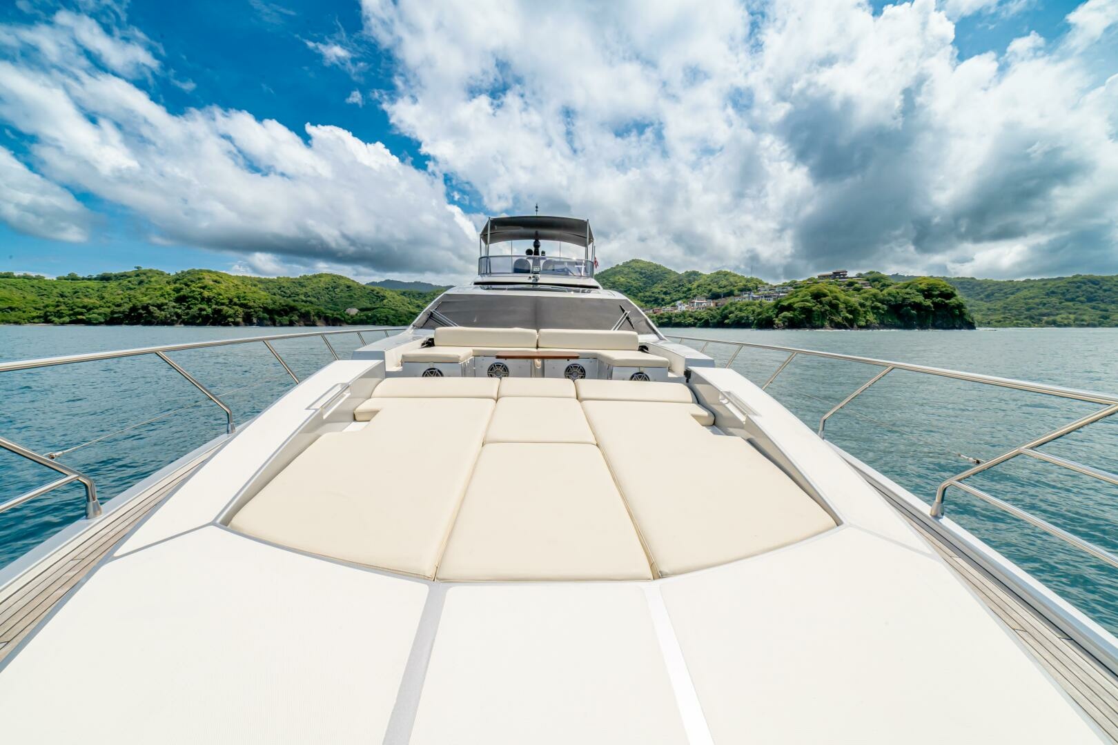 Carpe Diem 77ft Azimut Yacht For Sale