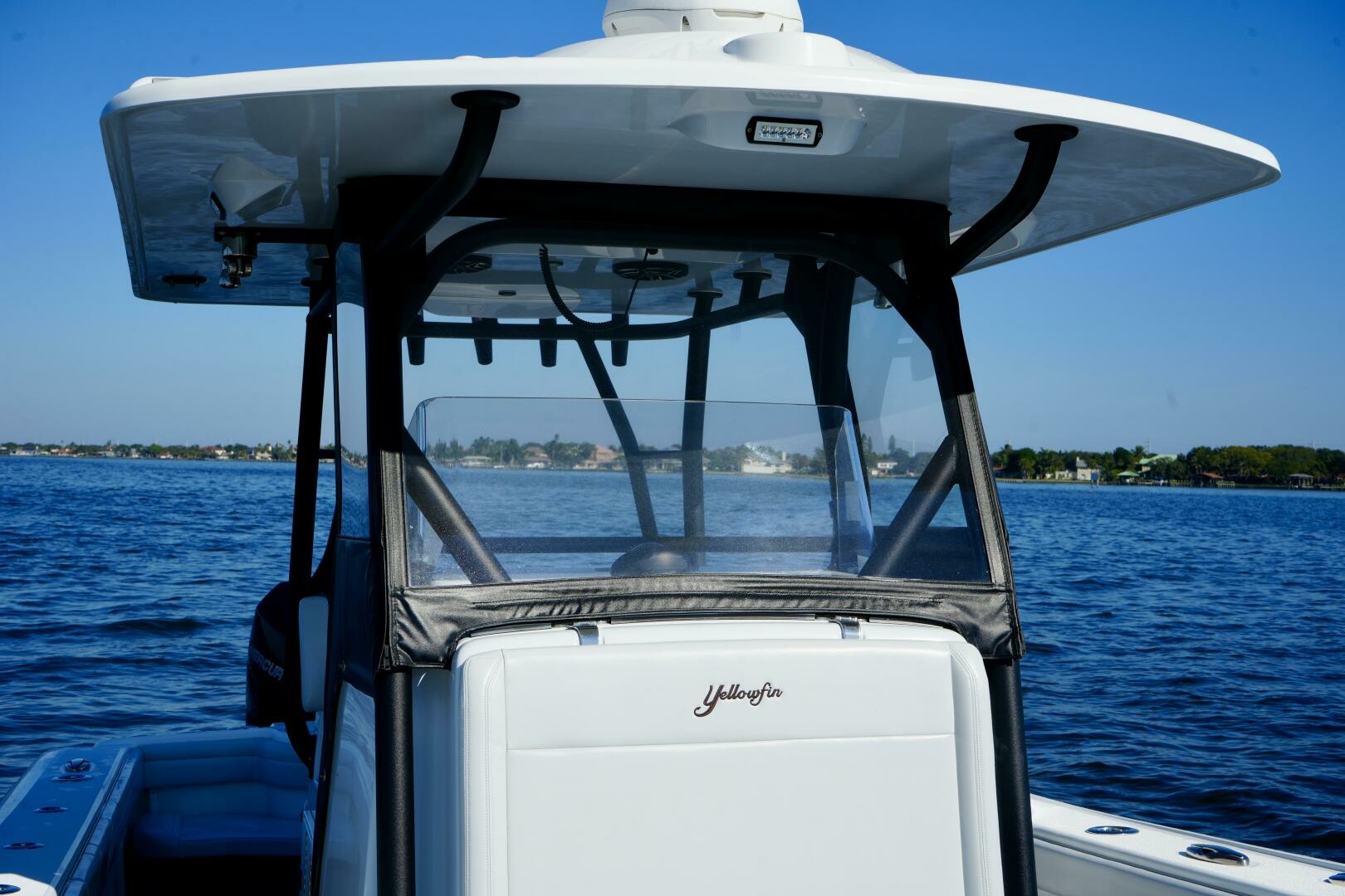 Luhn 32 32ft Yellowfin Yacht For Sale