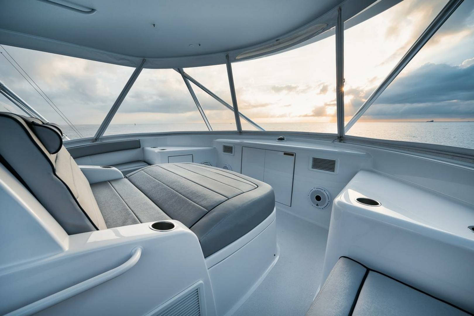 Ziggy 59ft Hatteras Yacht For Sale