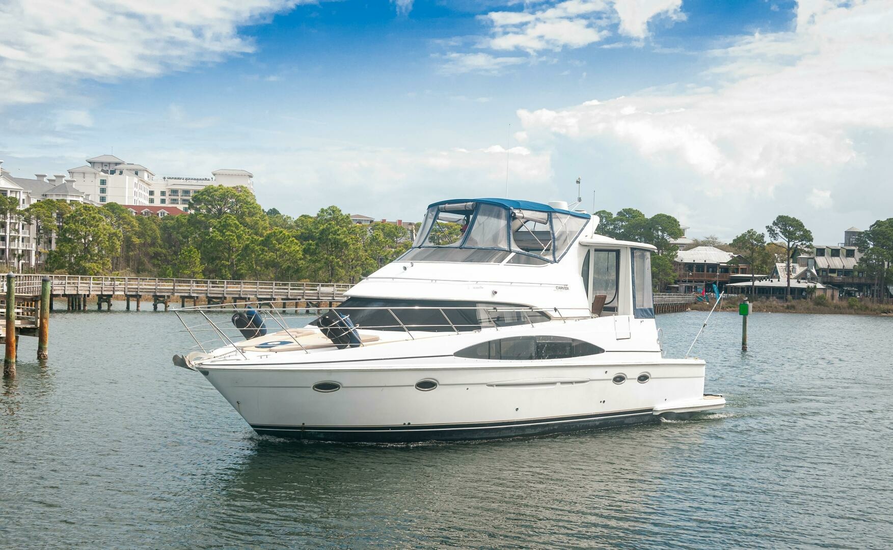 Graham s Enterprise 47ft Carver Yacht For Sale