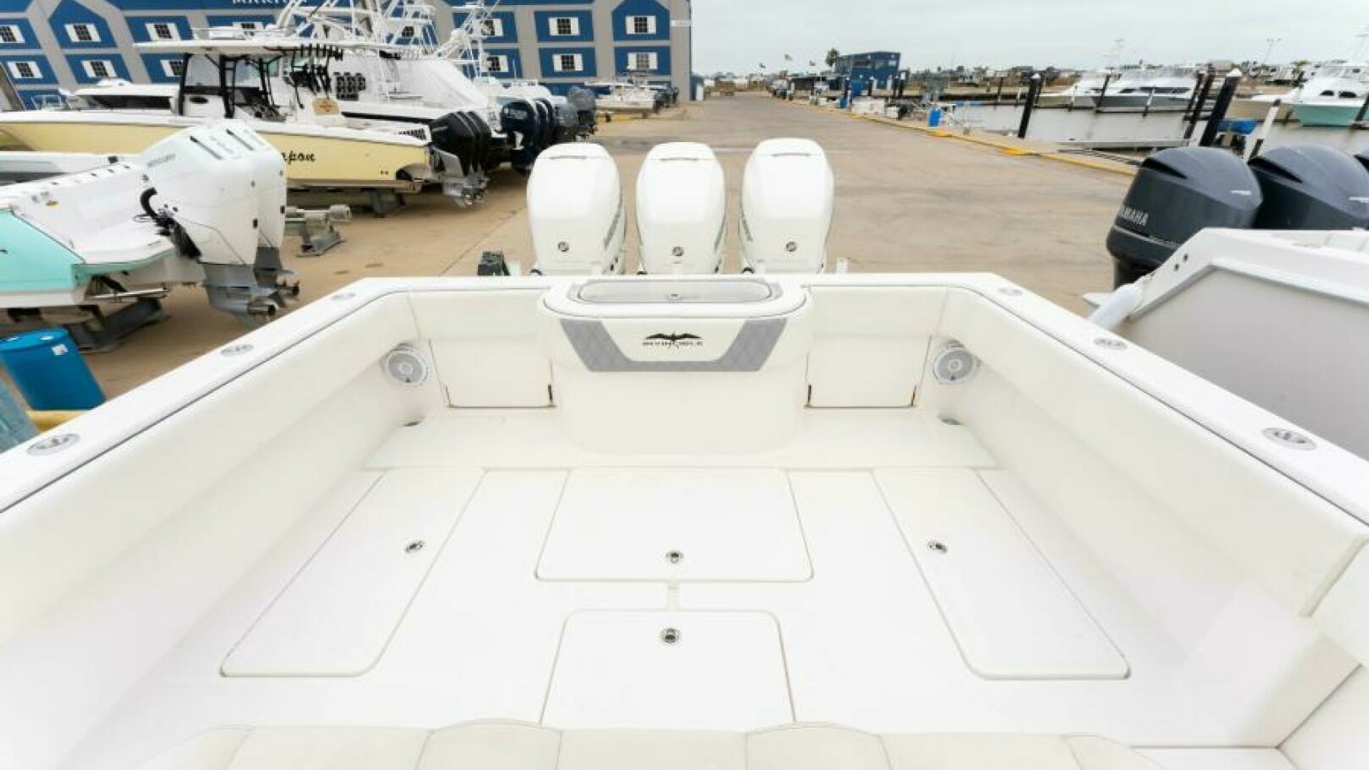 39ft Invincible Yacht For Sale
