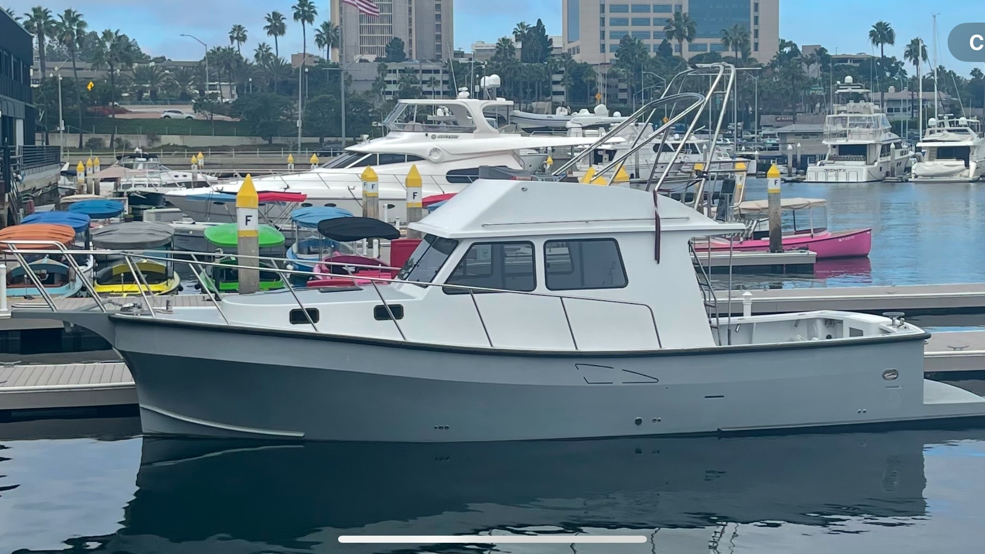 Side Profile of Sportfish Yacht