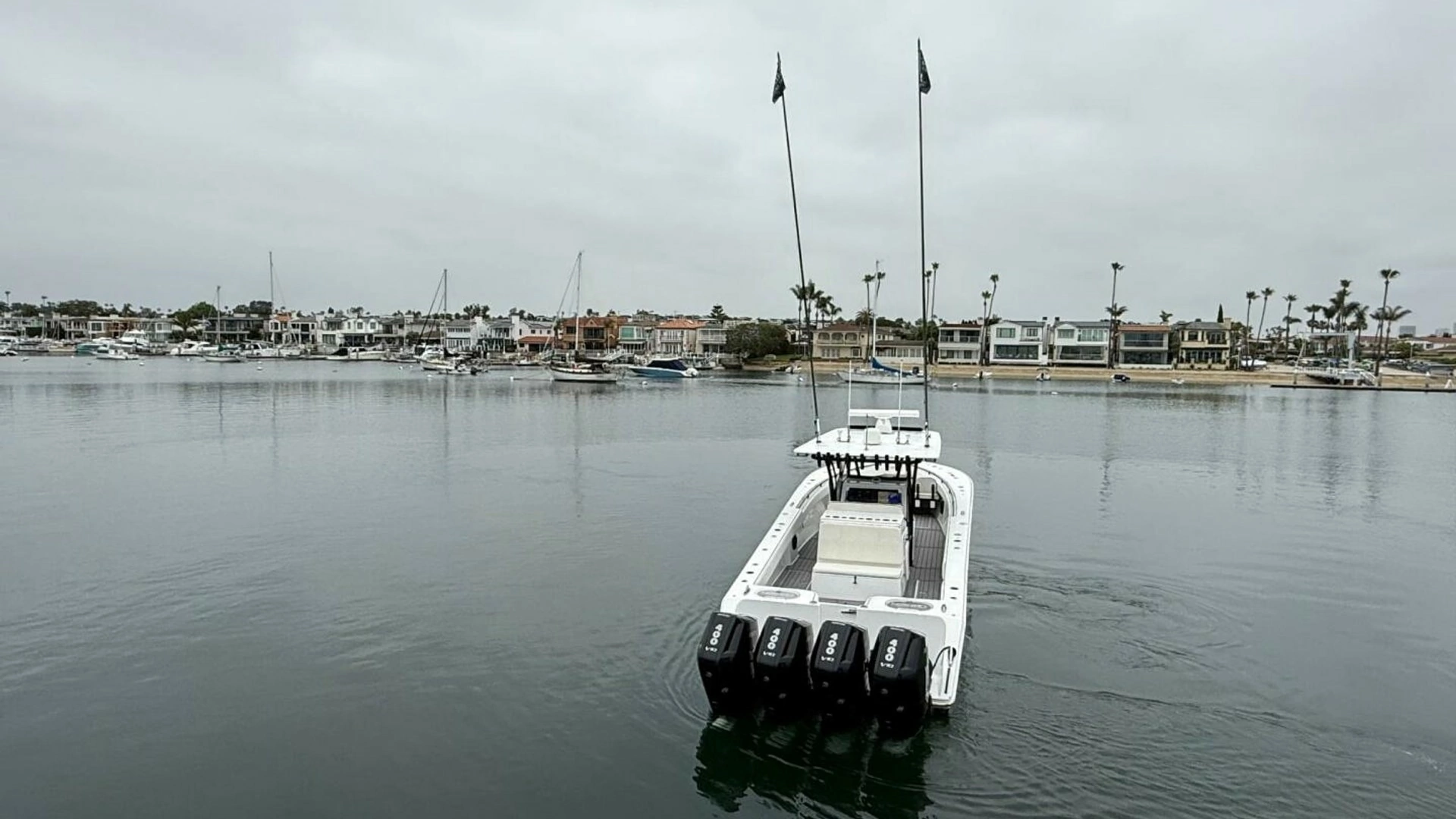 SeaHunter 39 Center Console Yacht For Sale
