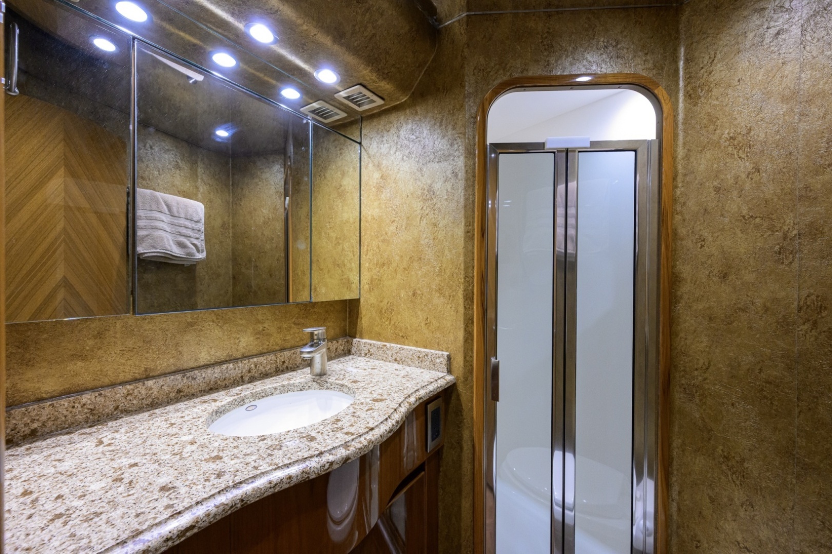 DESPERADO 70ft Viking Yacht For Sale