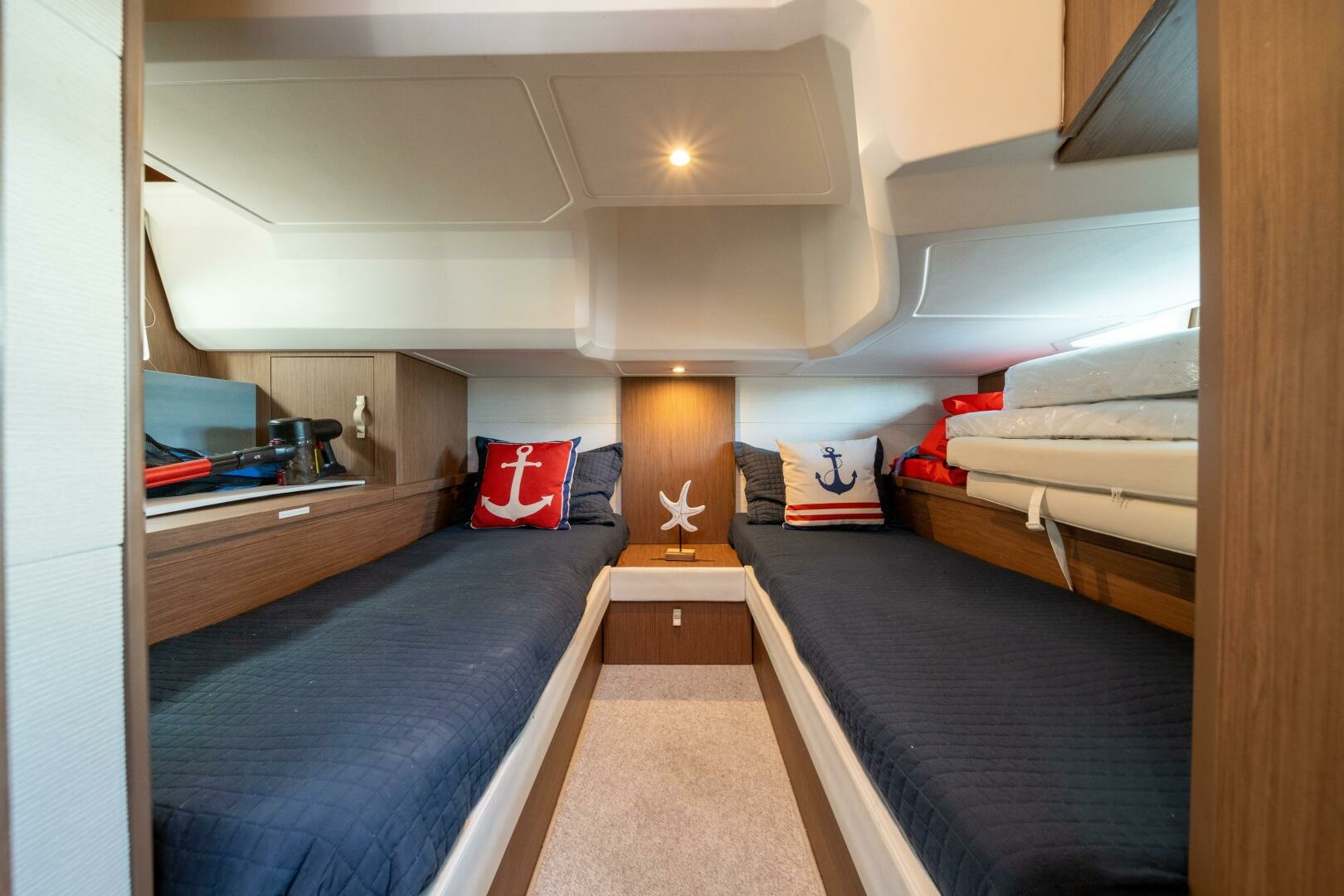 TIS THE SEASUN 40ft Beneteau Yacht For Sale