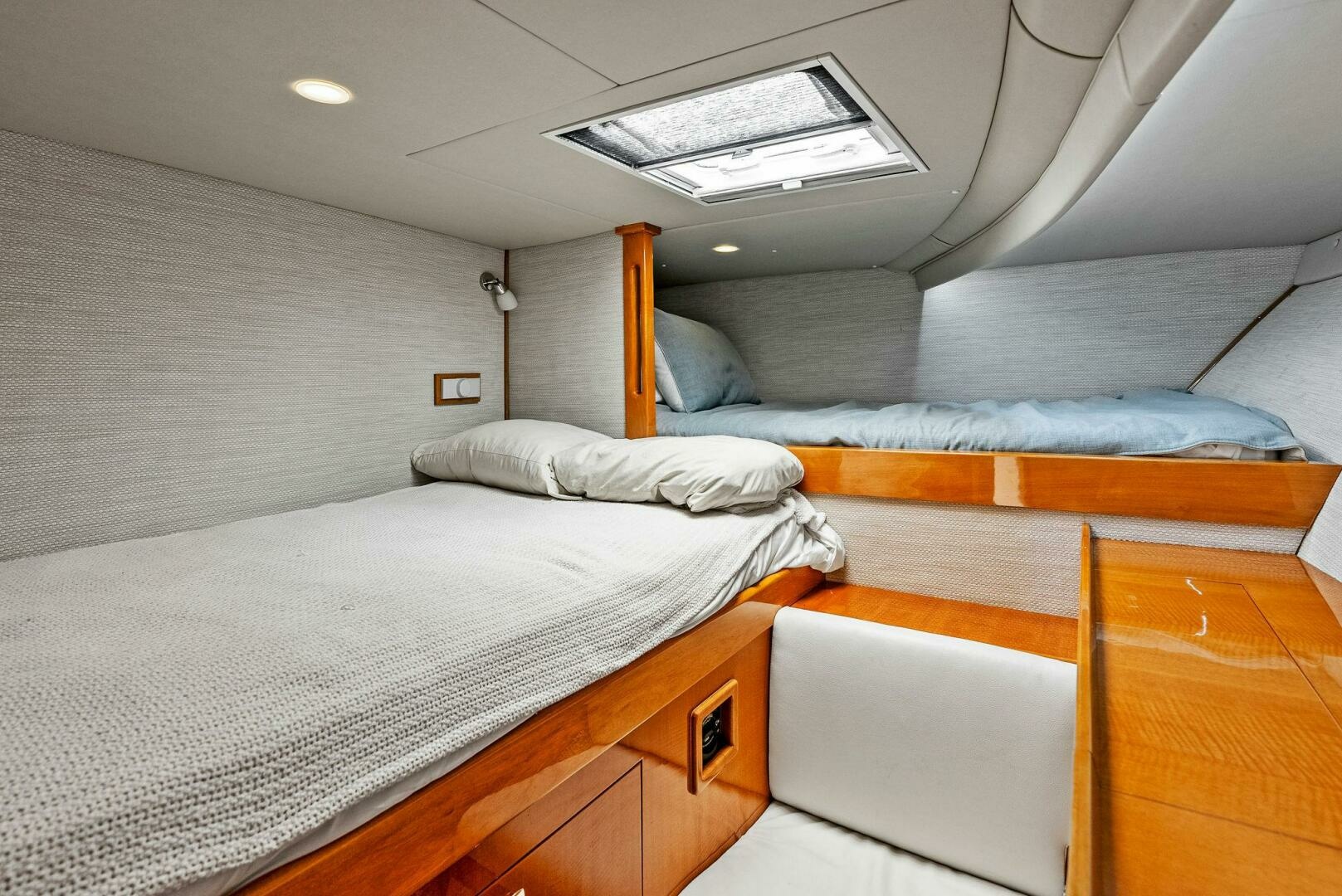 48ft Calcutta Yacht For Sale