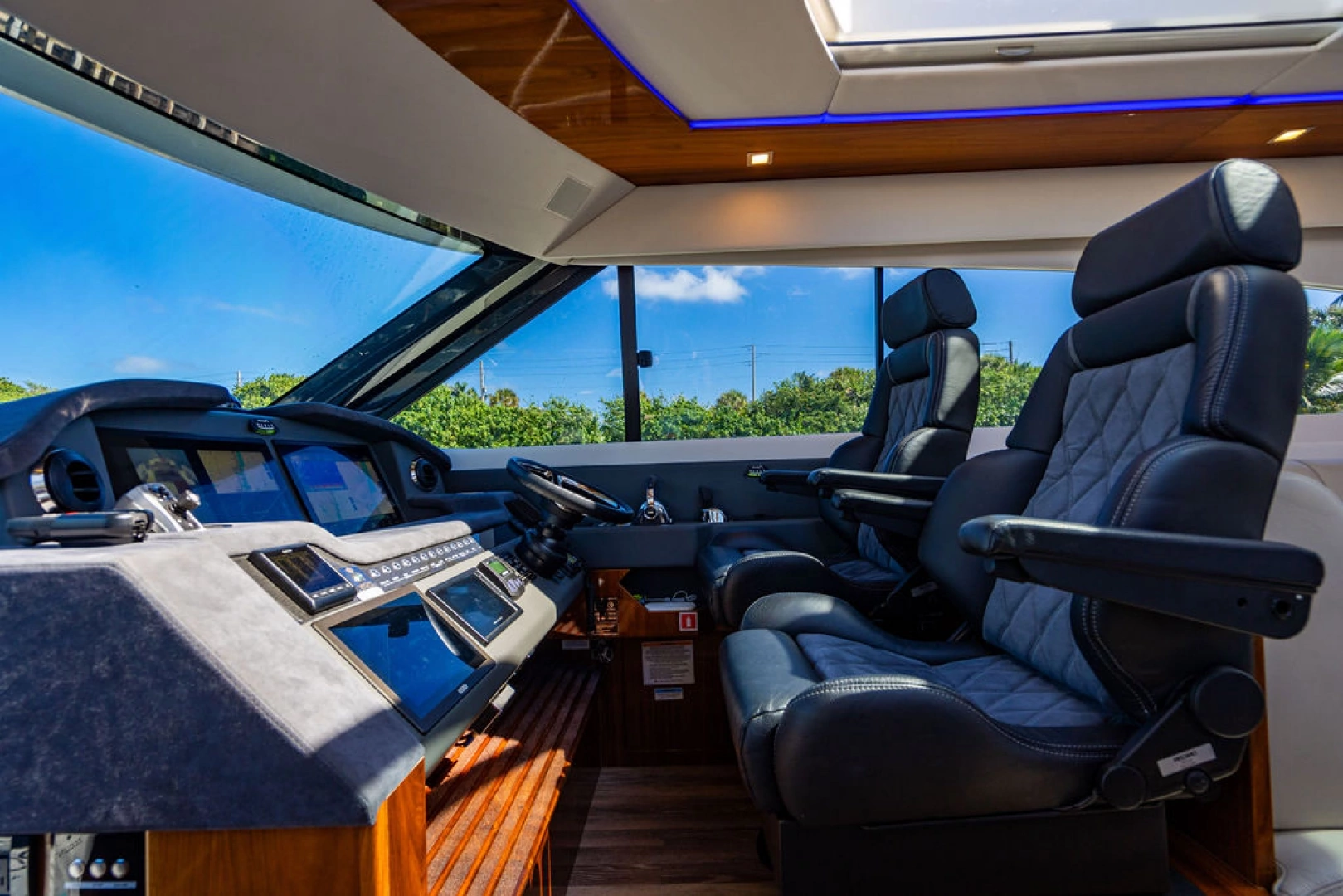 Riviera 6000 Sport Yacht Platinum Edition Yacht For Sale