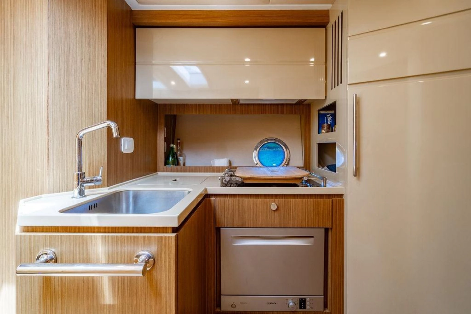 Azimut Atlantis 50 Yacht For Sale