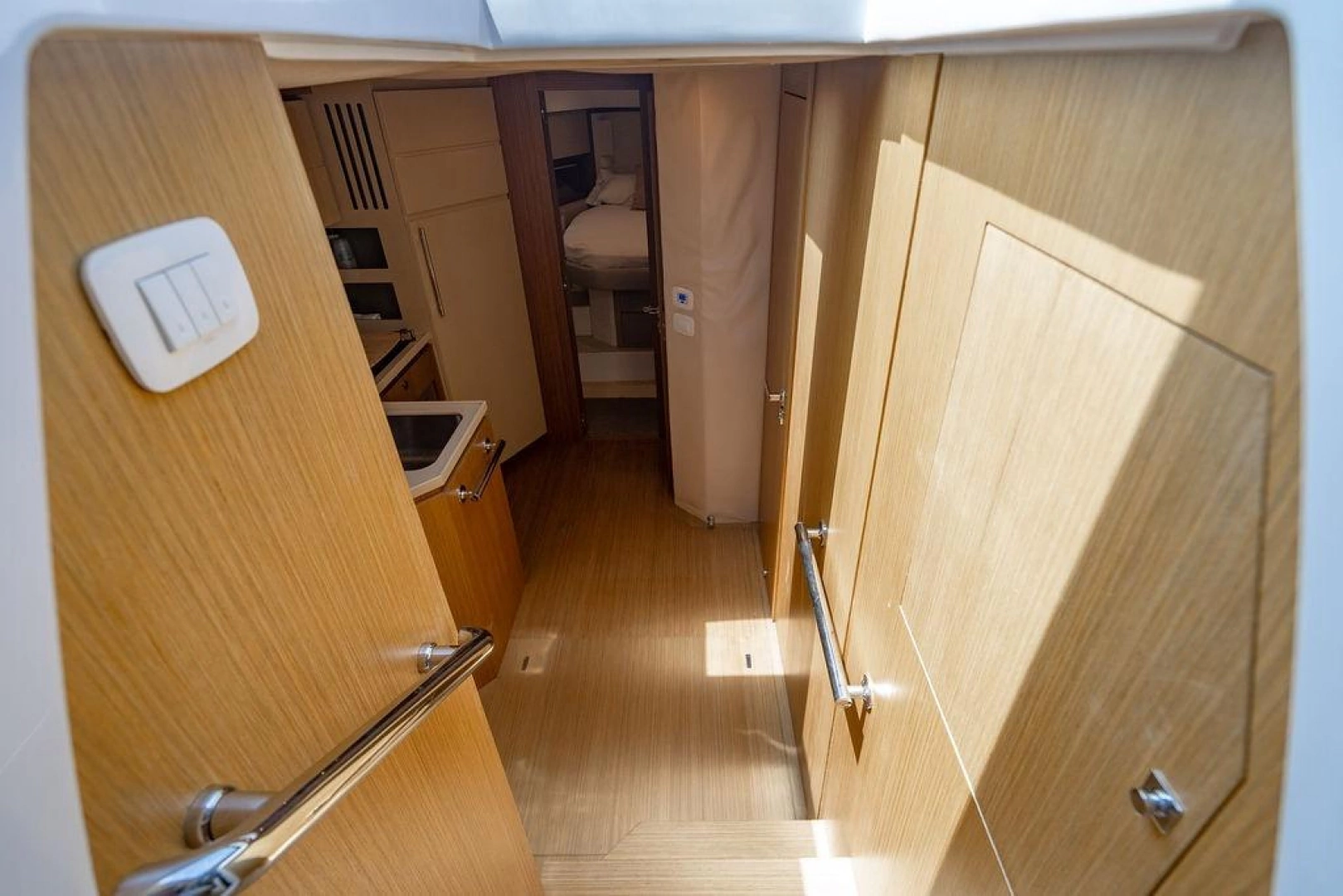 Azimut Atlantis 50 Yacht For Sale