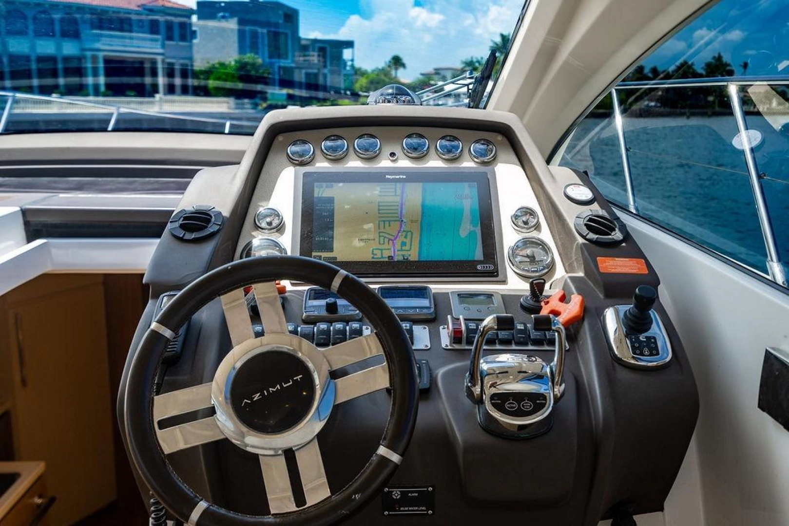 Azimut Atlantis 50 Yacht For Sale