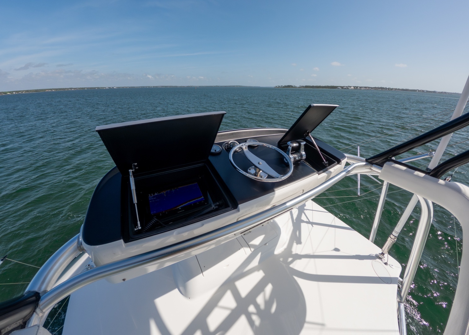 2018 52 Viking Sport Tower Wild Eagle Tower (5)
